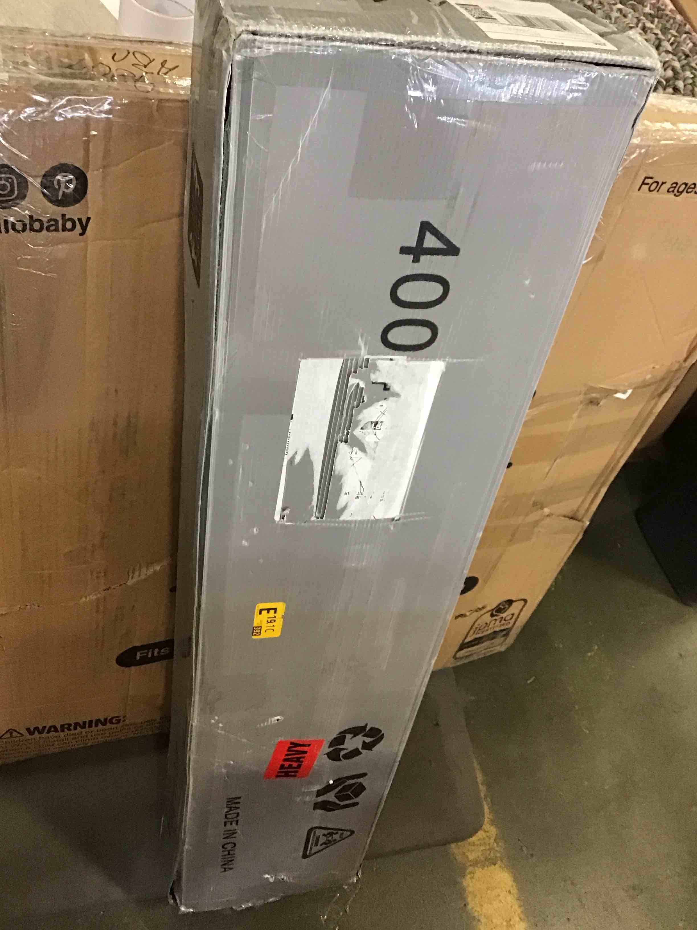 https://s3.amazonaws.com/lotting-images-prod/bidfta/YEL5189481_1705779633842.jpeg