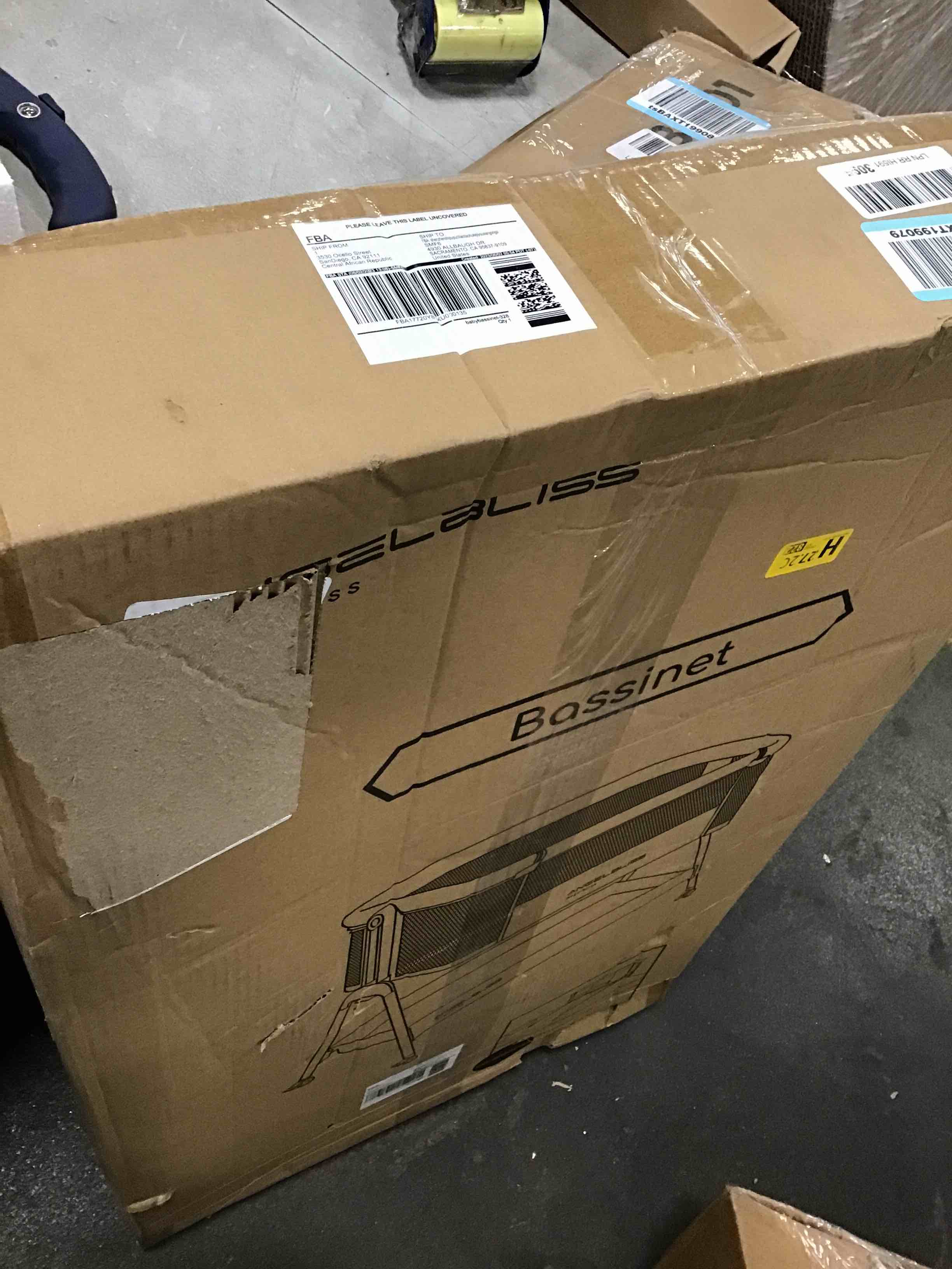 https://s3.amazonaws.com/lotting-images-prod/bidfta/YEL5190093_1706125663921.jpeg