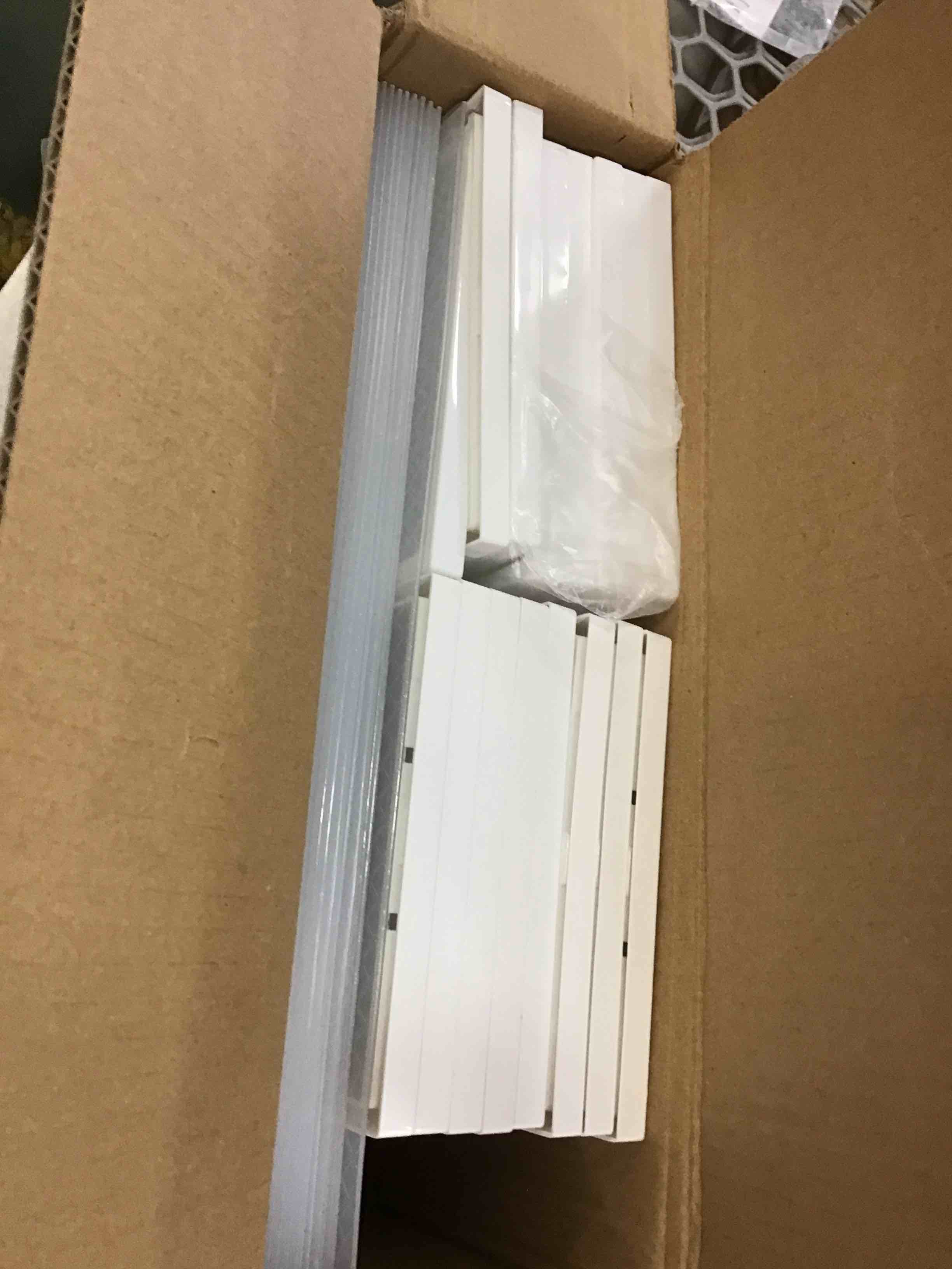 https://s3.amazonaws.com/lotting-images-prod/bidfta/YEL5190429_1706288422945.jpeg