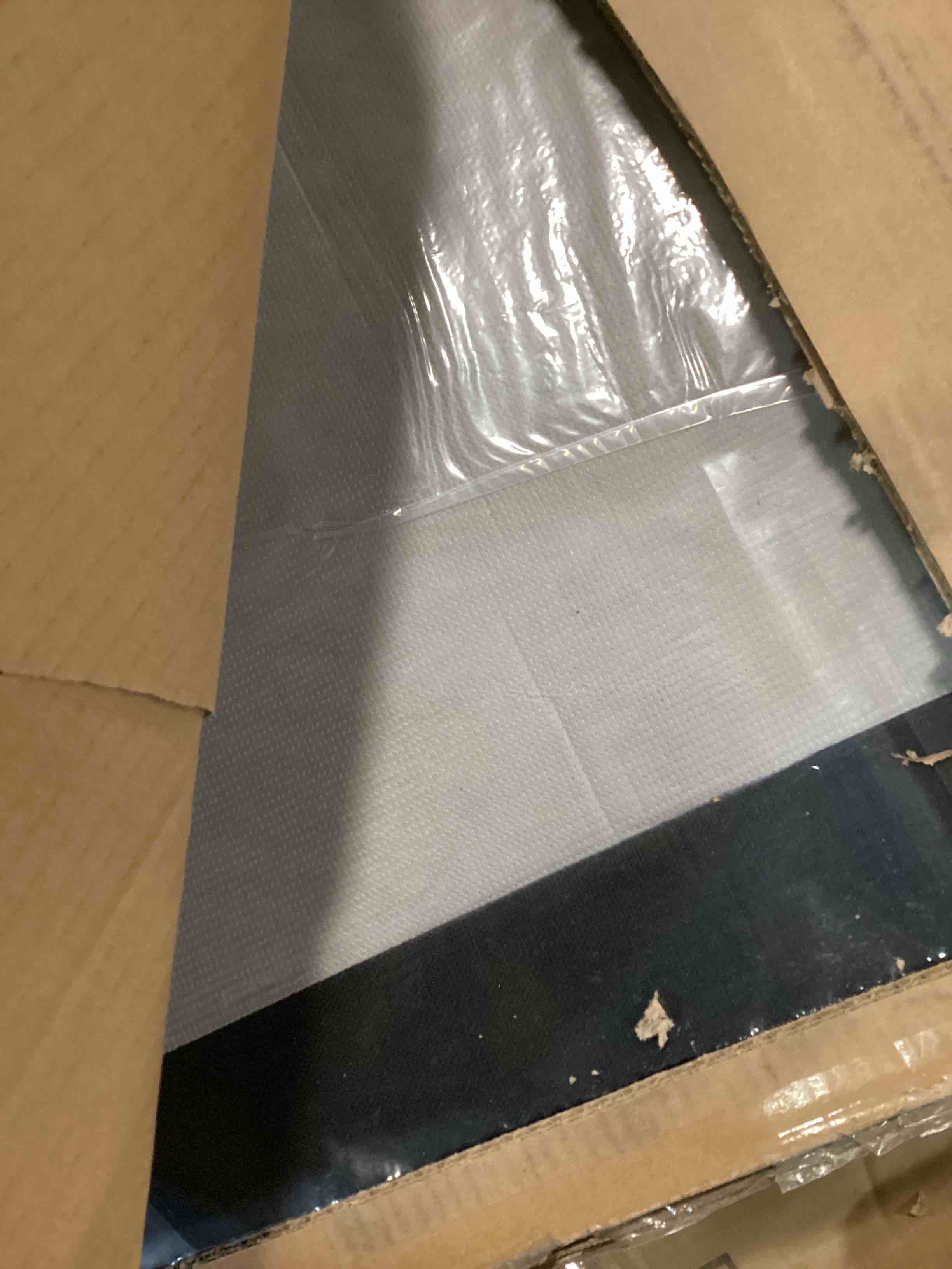https://s3.amazonaws.com/lotting-images-prod/bidfta/YEL5190444_1704802820075.jpeg
