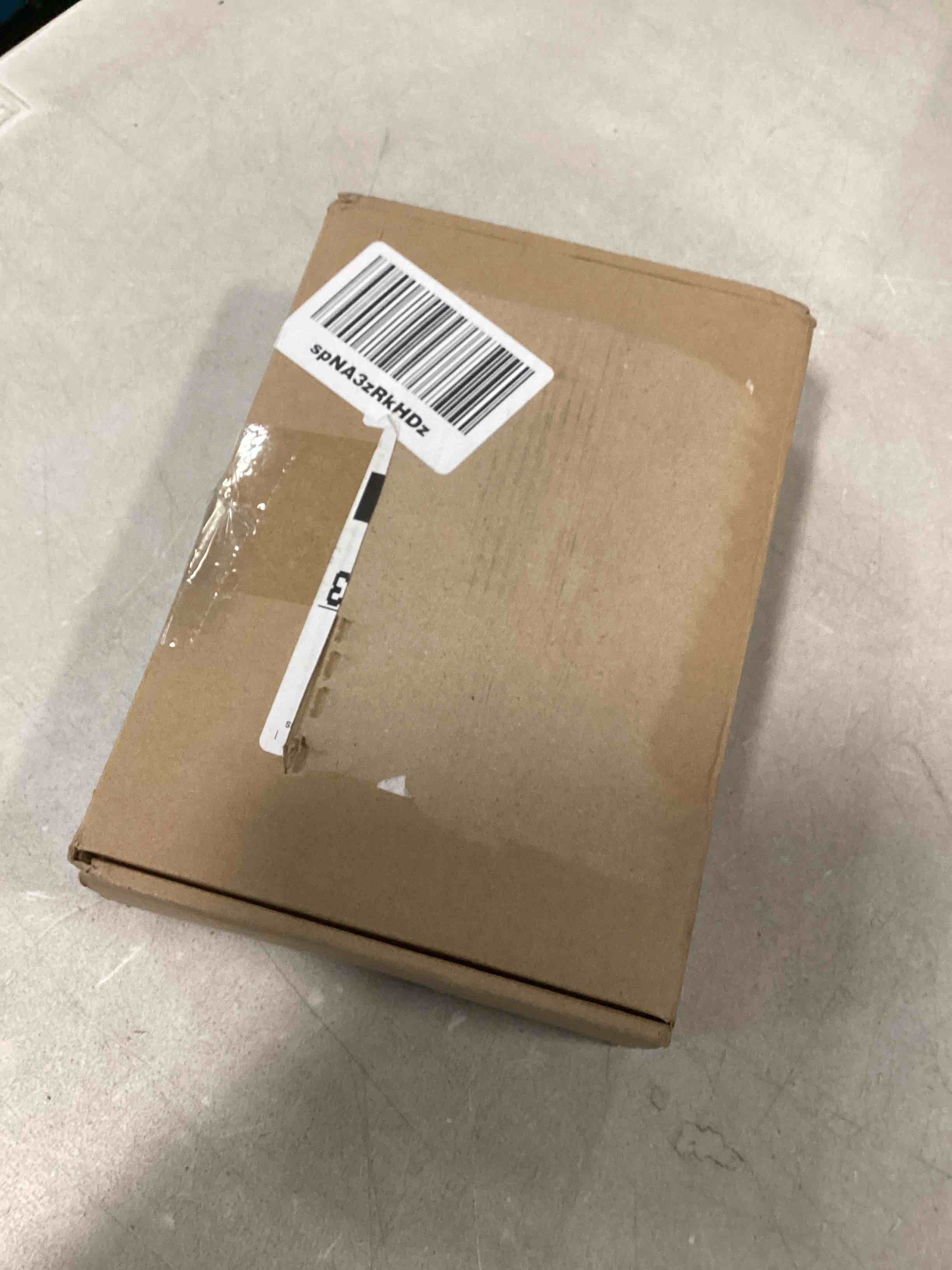 https://s3.amazonaws.com/lotting-images-prod/bidfta/YEL5191040_1704990544953.jpeg