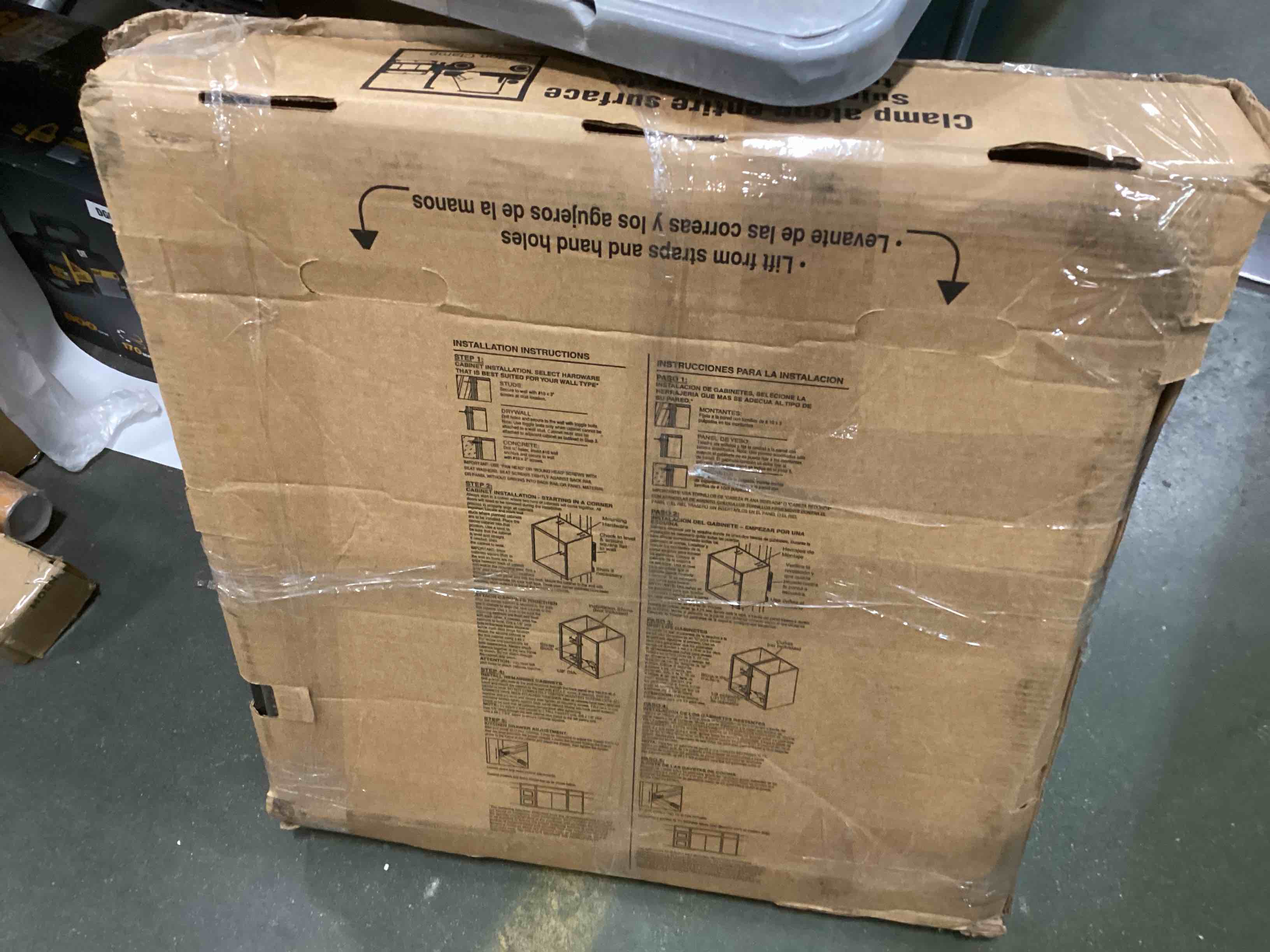 https://s3.amazonaws.com/lotting-images-prod/bidfta/YEL5191180_1705063840695.jpeg