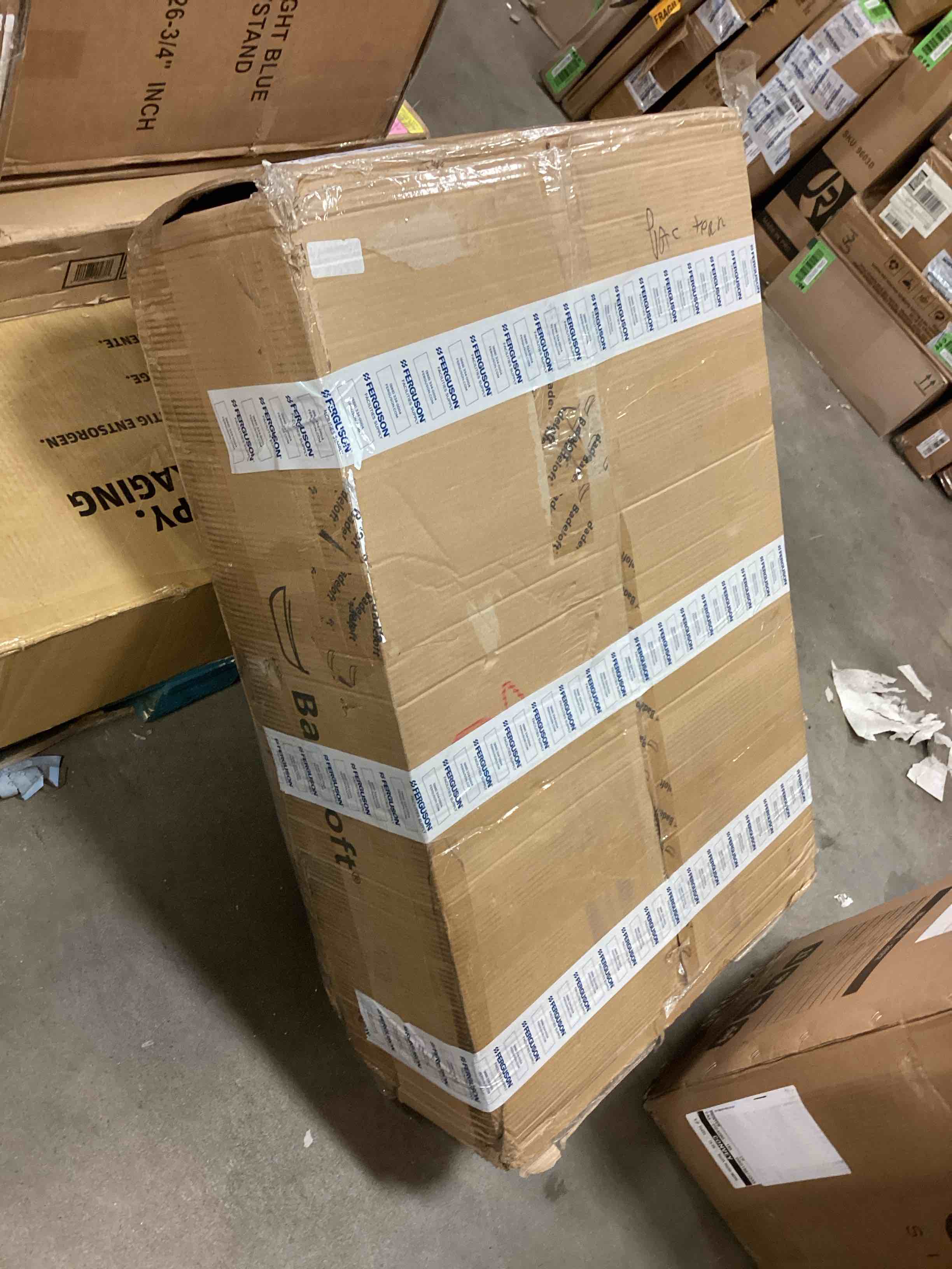 https://s3.amazonaws.com/lotting-images-prod/bidfta/YEL5208885_1706647302463.jpeg