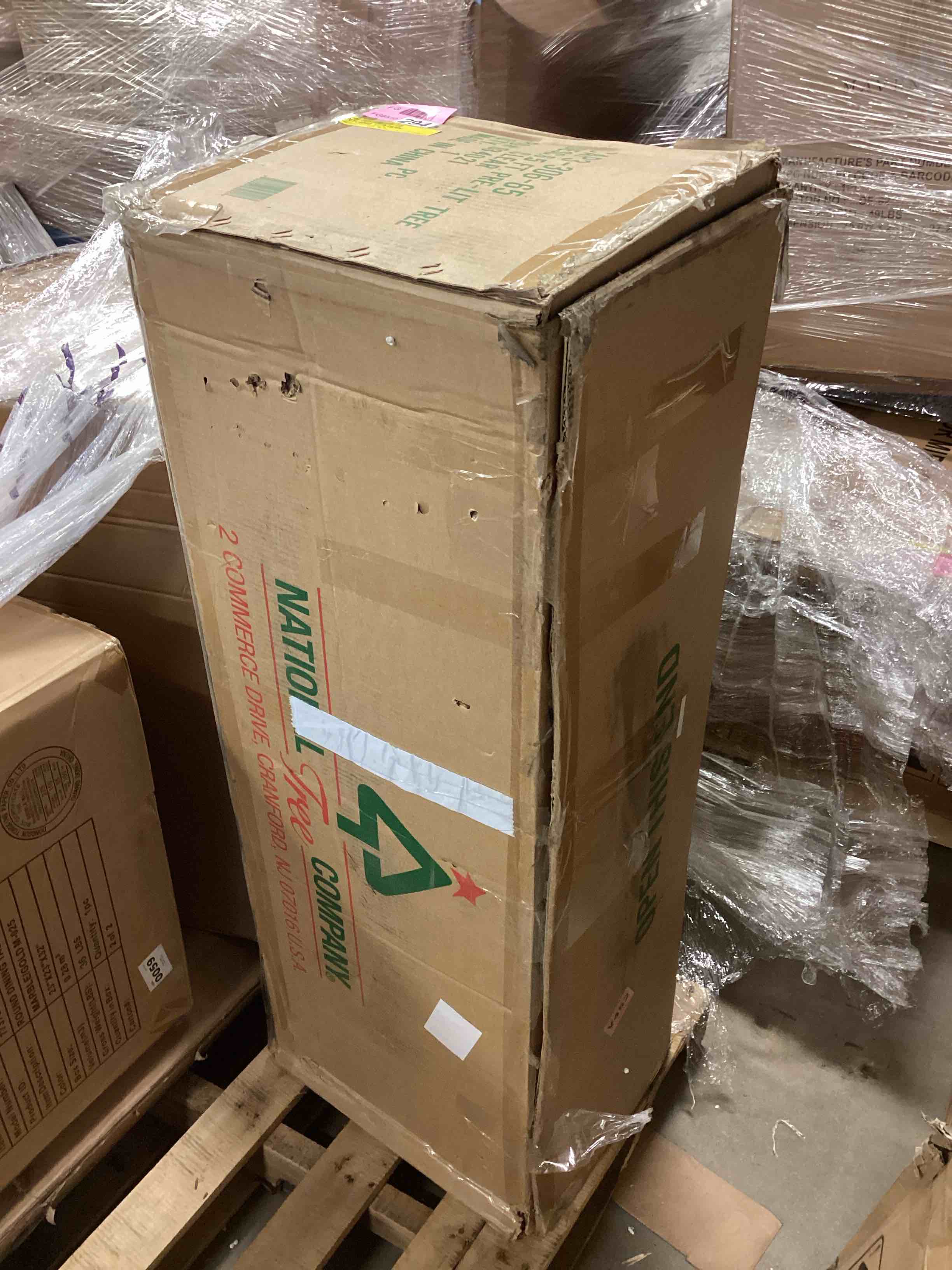 https://s3.amazonaws.com/lotting-images-prod/bidfta/YEL5208970_1706801050208.jpeg