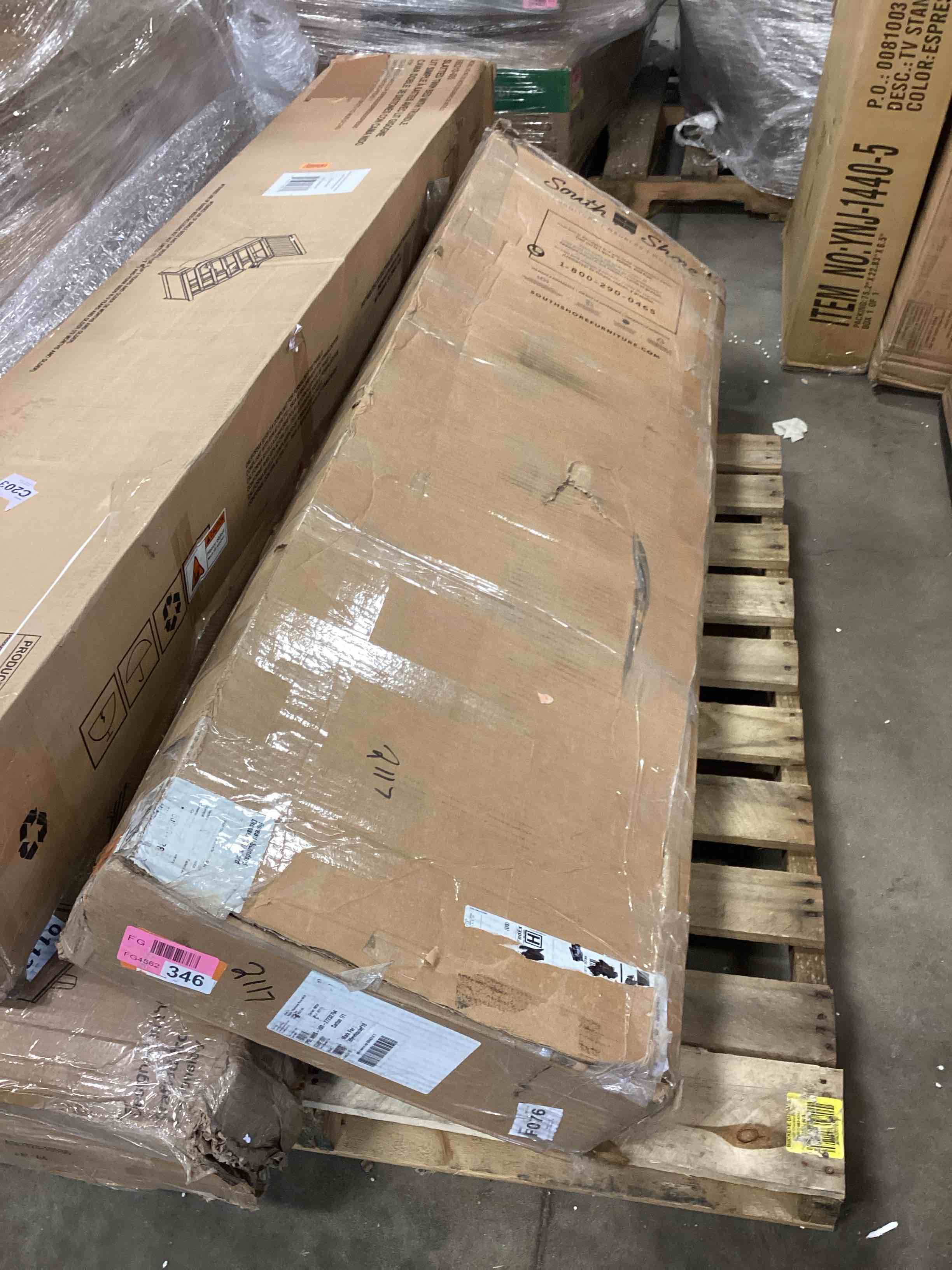 https://s3.amazonaws.com/lotting-images-prod/bidfta/YEL5209078_1706813211028.jpeg