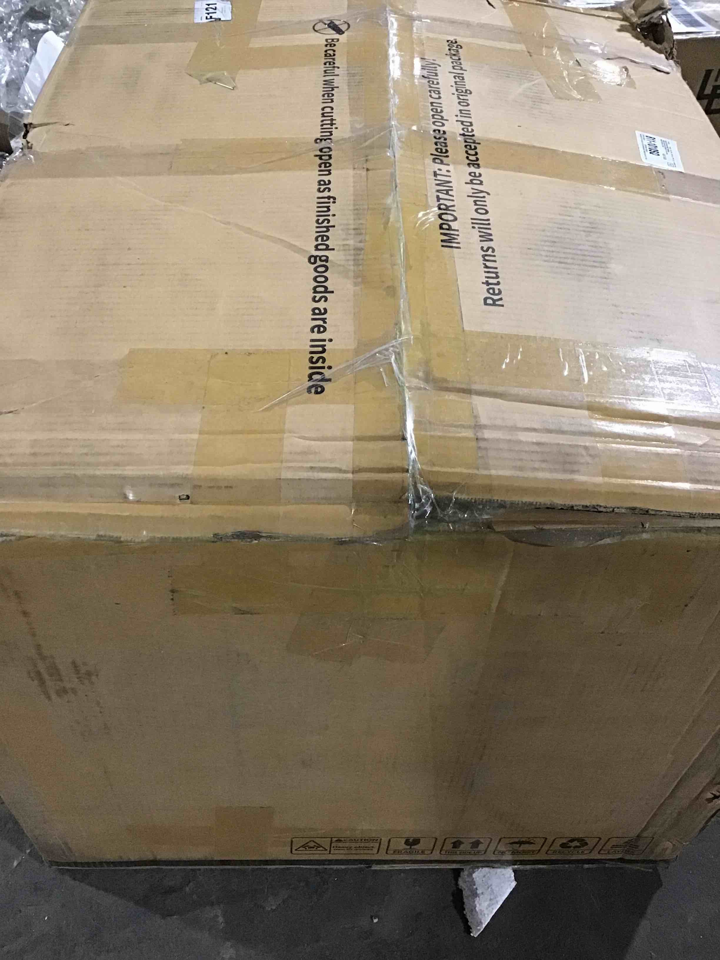 https://s3.amazonaws.com/lotting-images-prod/bidfta/YEL5216471_1704566590214.jpeg