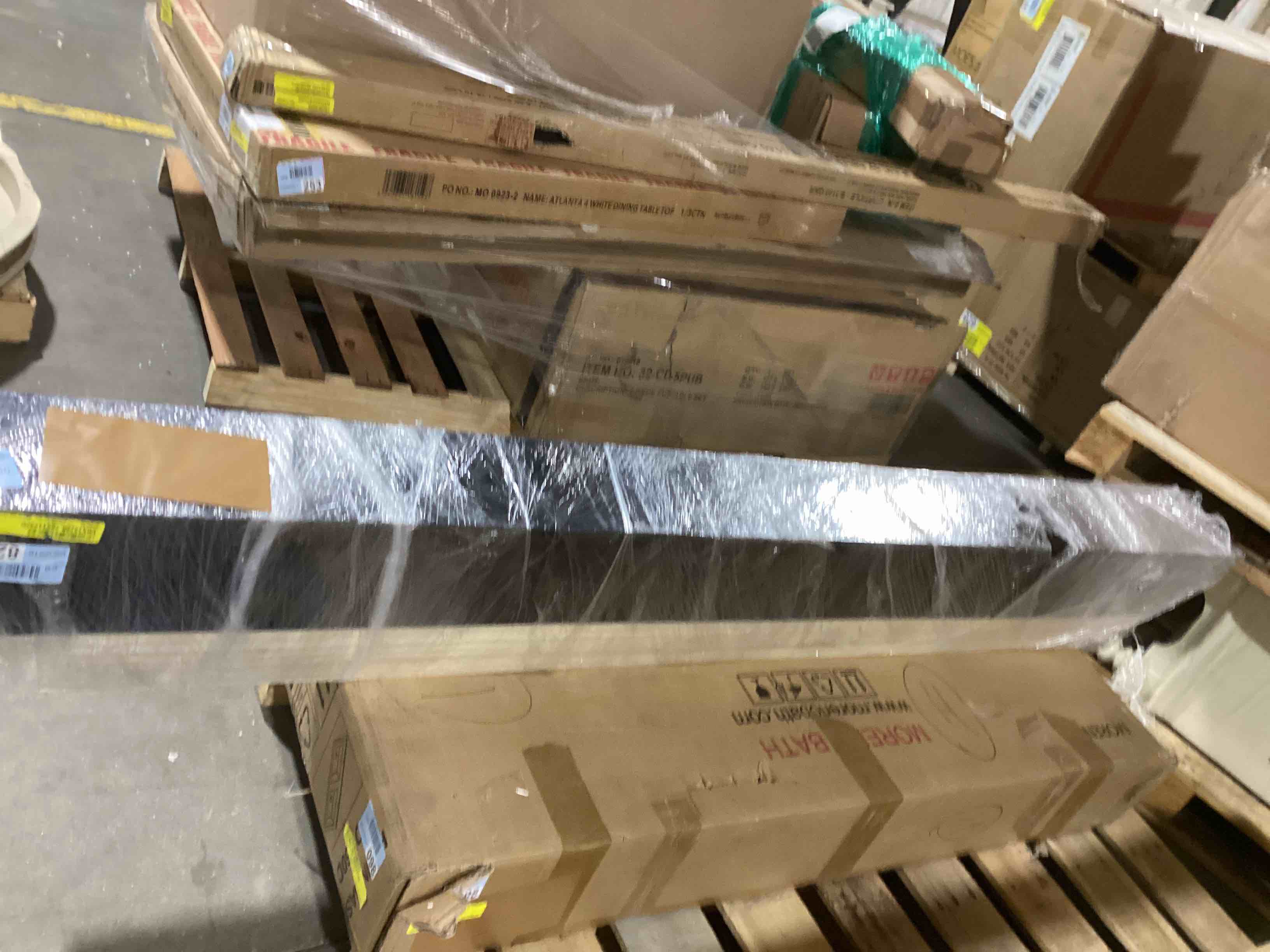 https://s3.amazonaws.com/lotting-images-prod/bidfta/YEL5217404_1706628604344.jpeg