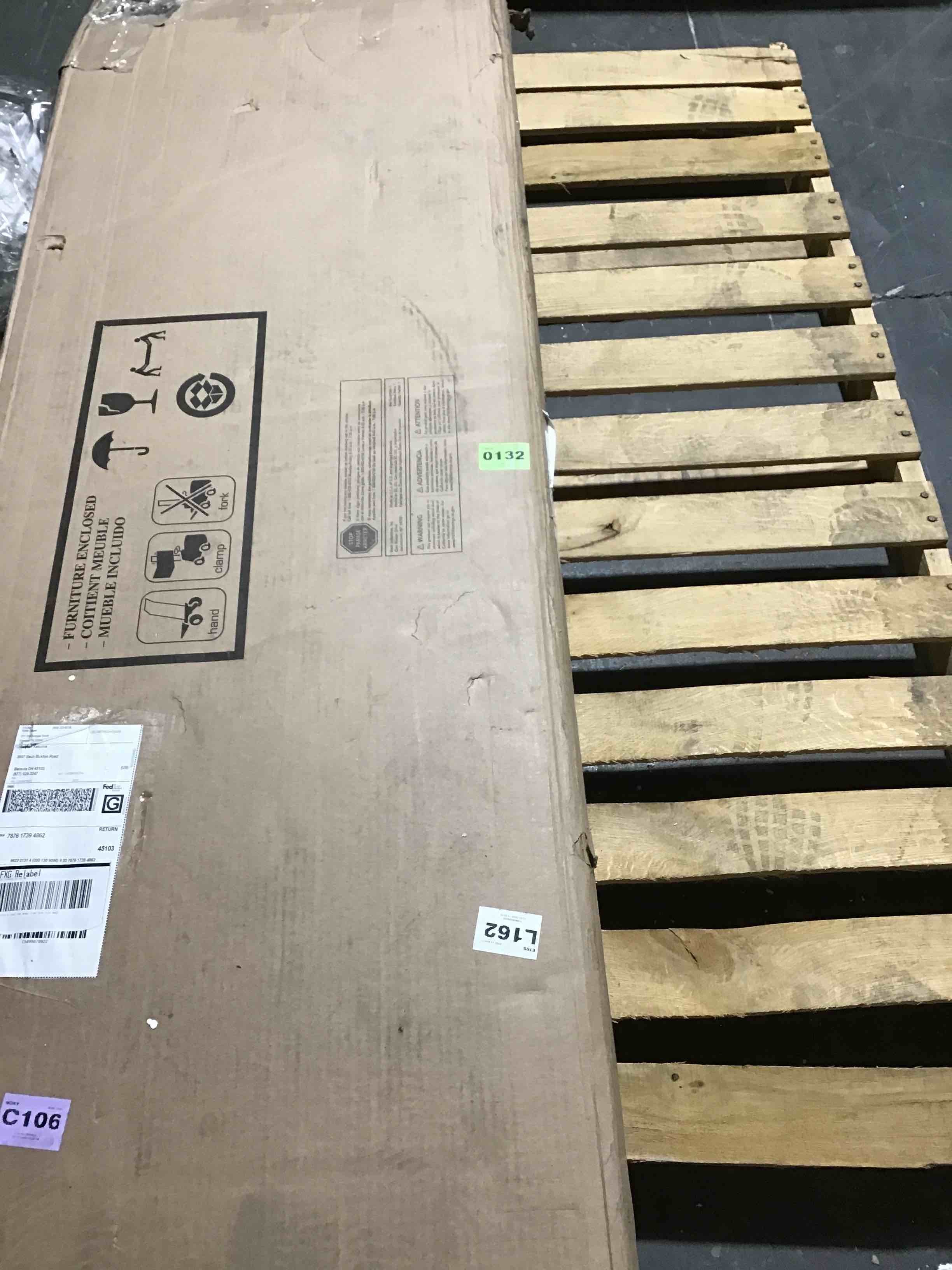 https://s3.amazonaws.com/lotting-images-prod/bidfta/YEL5217554_1703009869980.jpeg