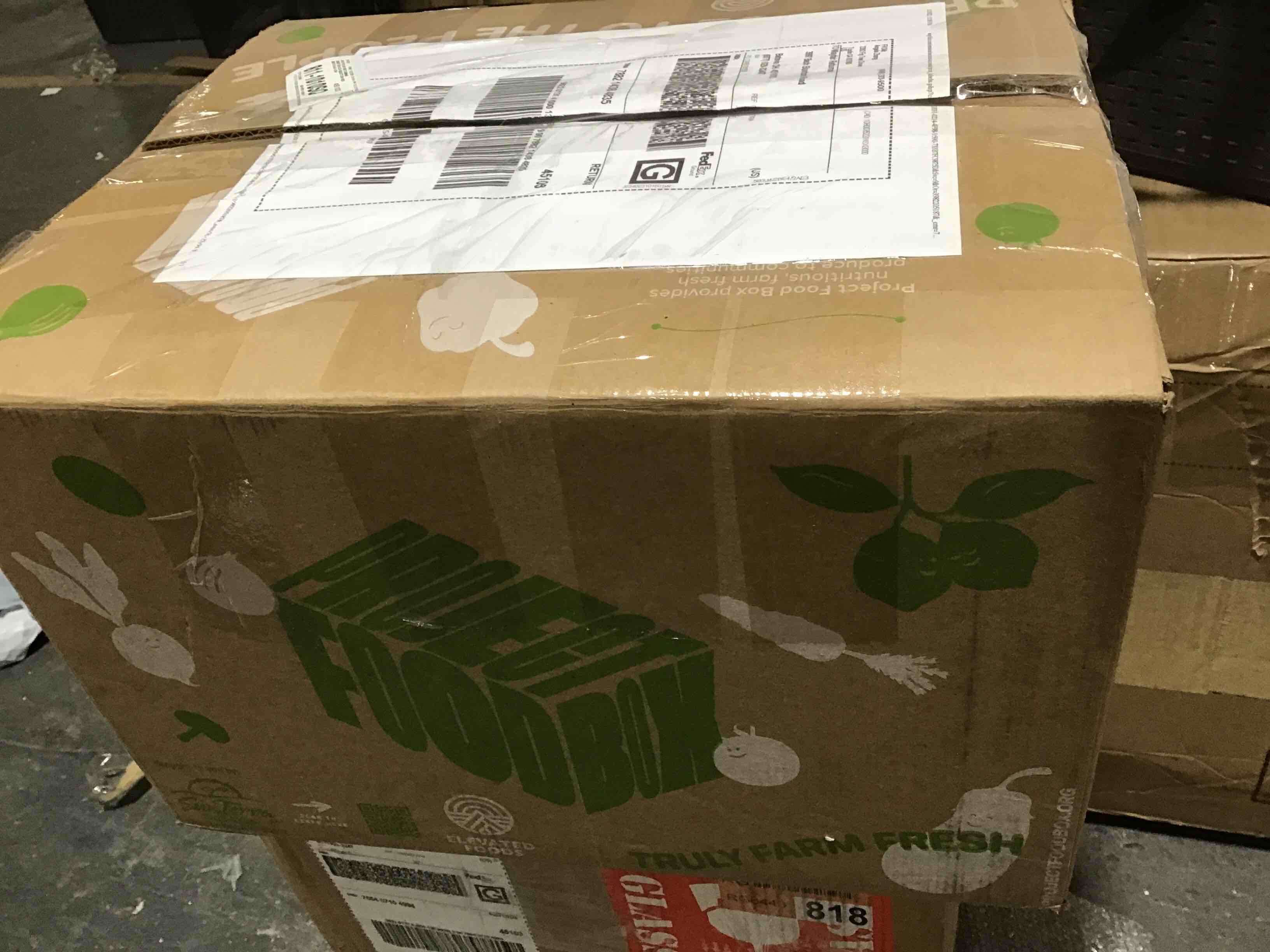 https://s3.amazonaws.com/lotting-images-prod/bidfta/YEL5218459_1704727704585.jpeg