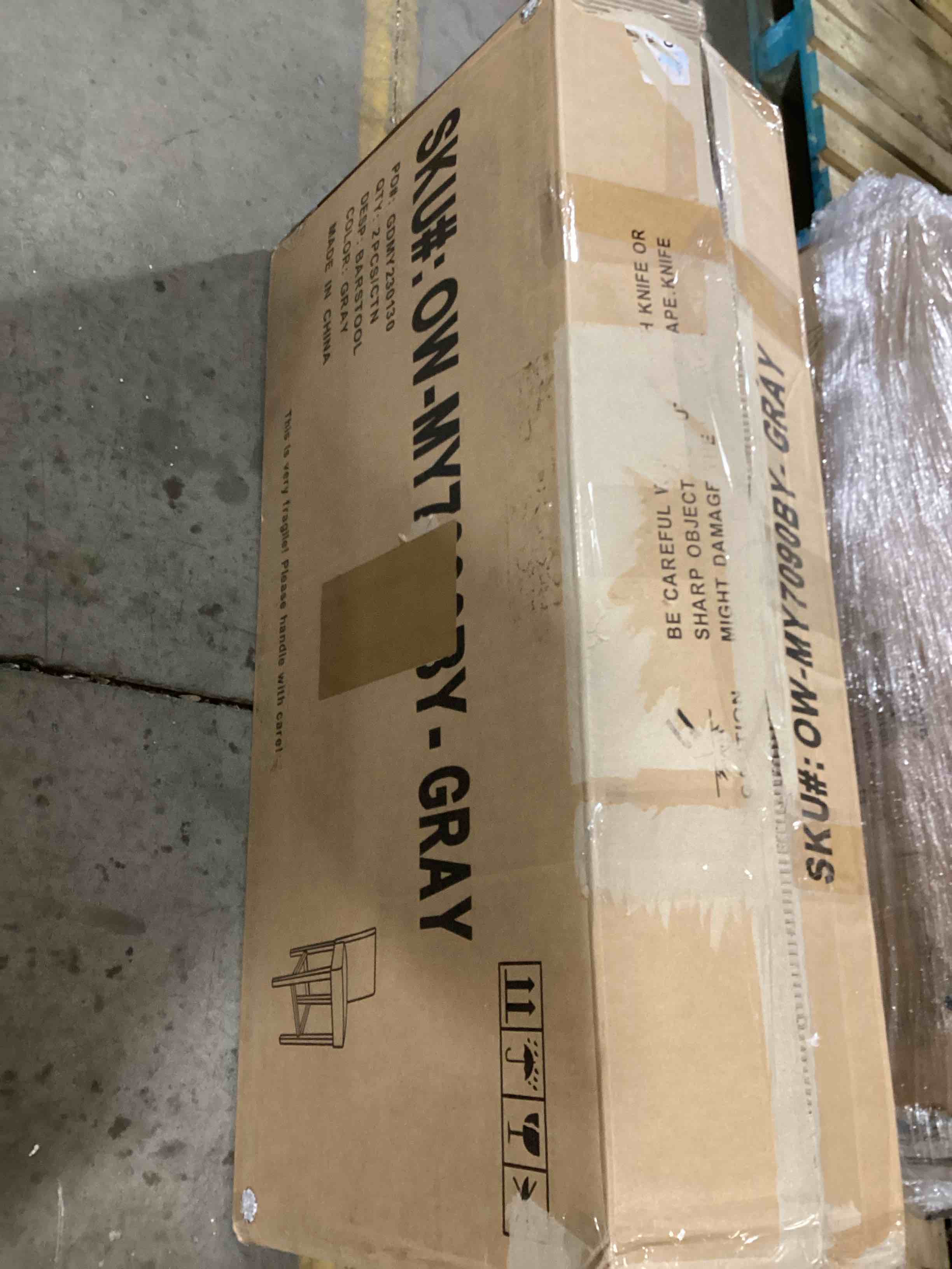 https://s3.amazonaws.com/lotting-images-prod/bidfta/YEL5219267_1703773616699.jpeg