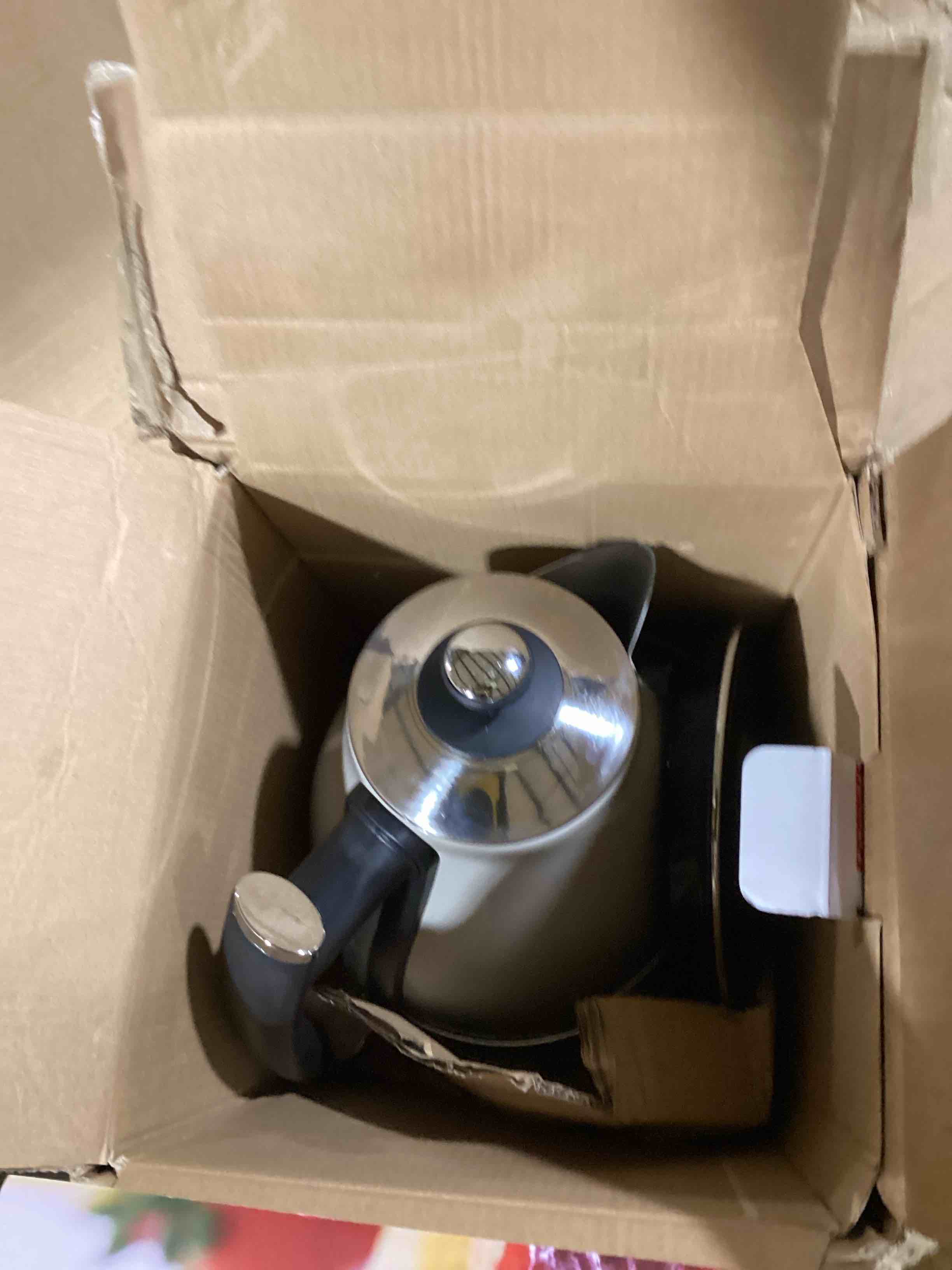 https://s3.amazonaws.com/lotting-images-prod/bidfta/YEL5220192_1715714689759.jpeg