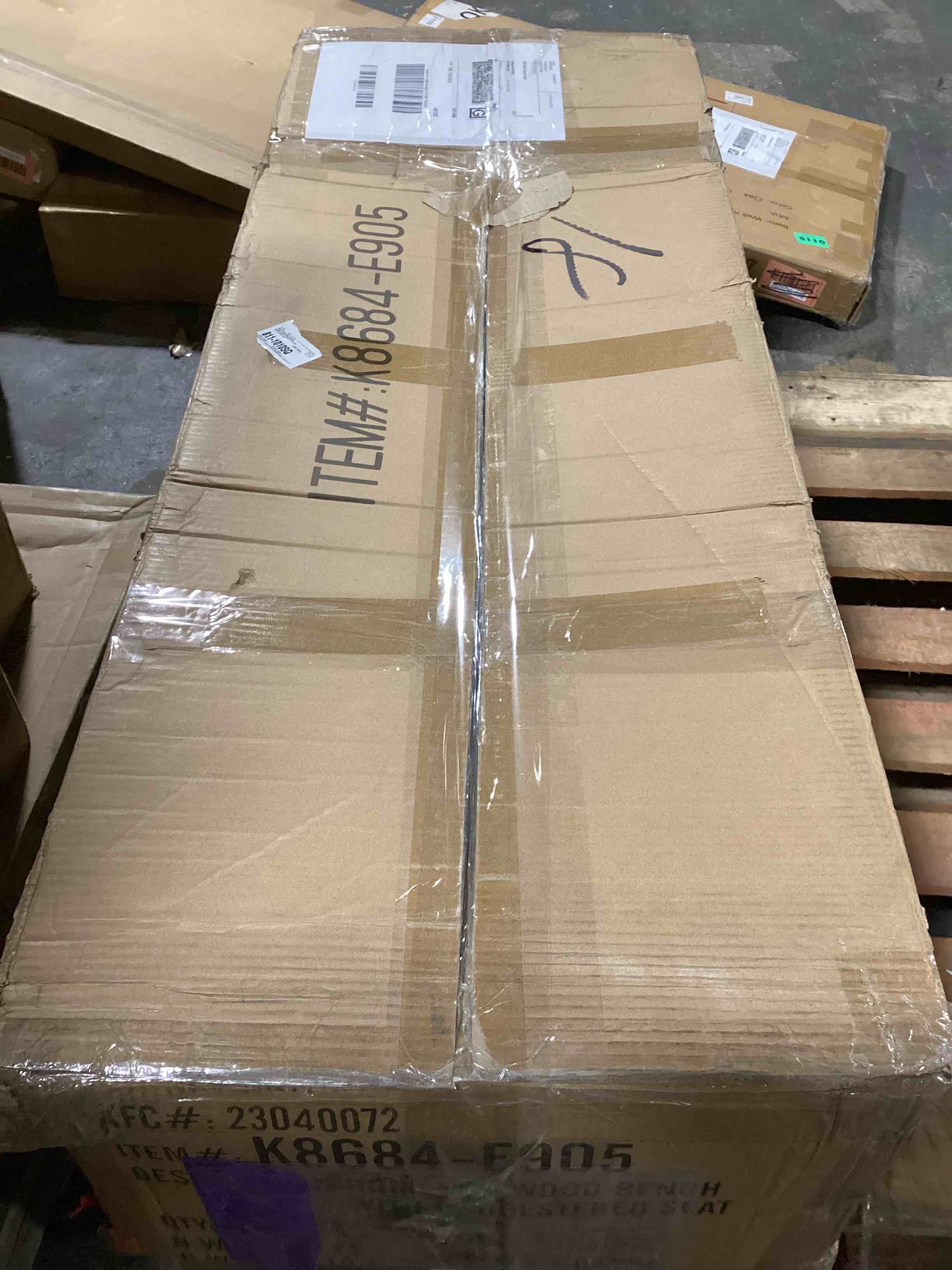 https://s3.amazonaws.com/lotting-images-prod/bidfta/YEL5220665_1704909589860.jpeg