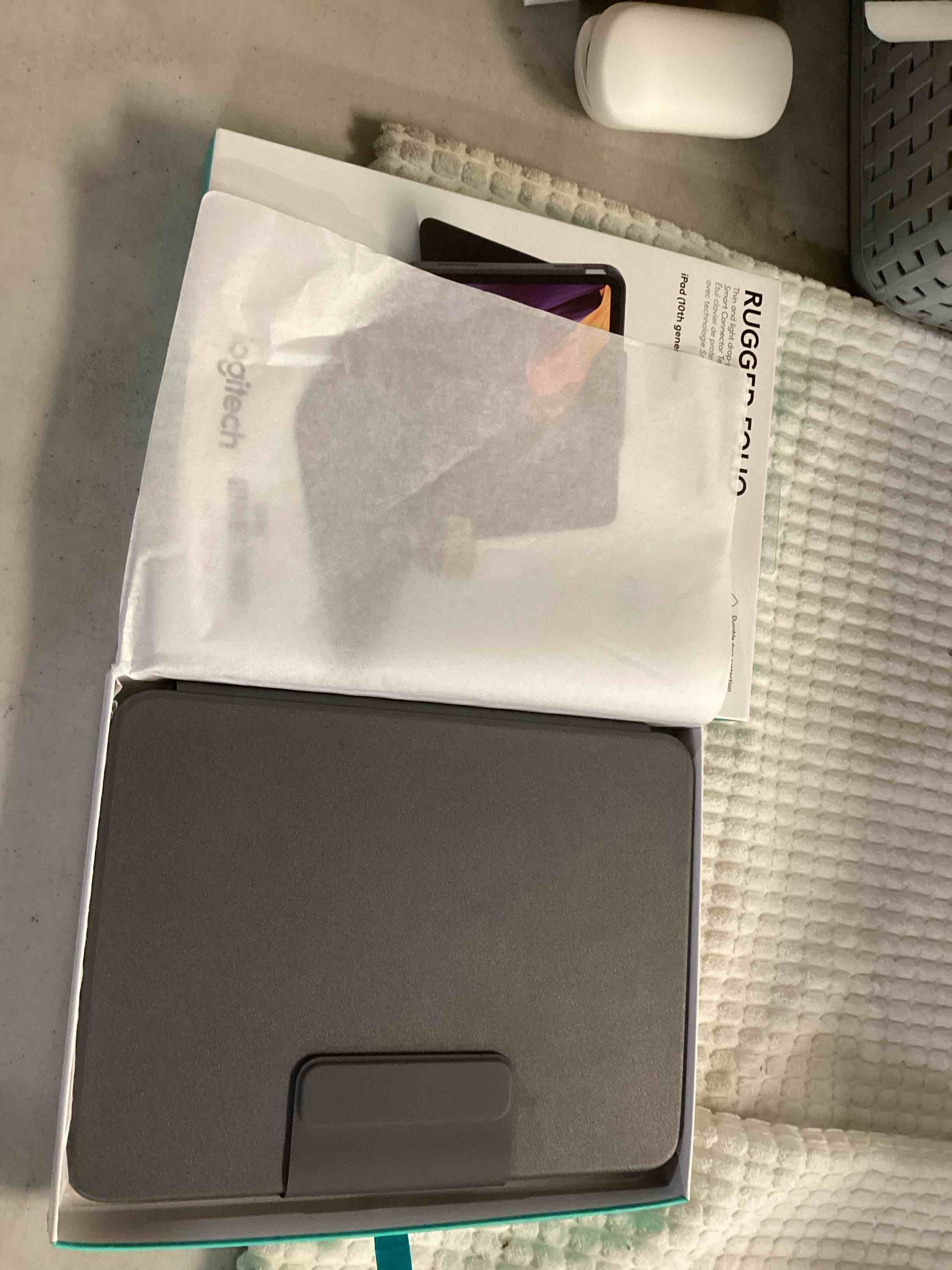 https://s3.amazonaws.com/lotting-images-prod/bidfta/YEL5224664_1716651802761.jpeg