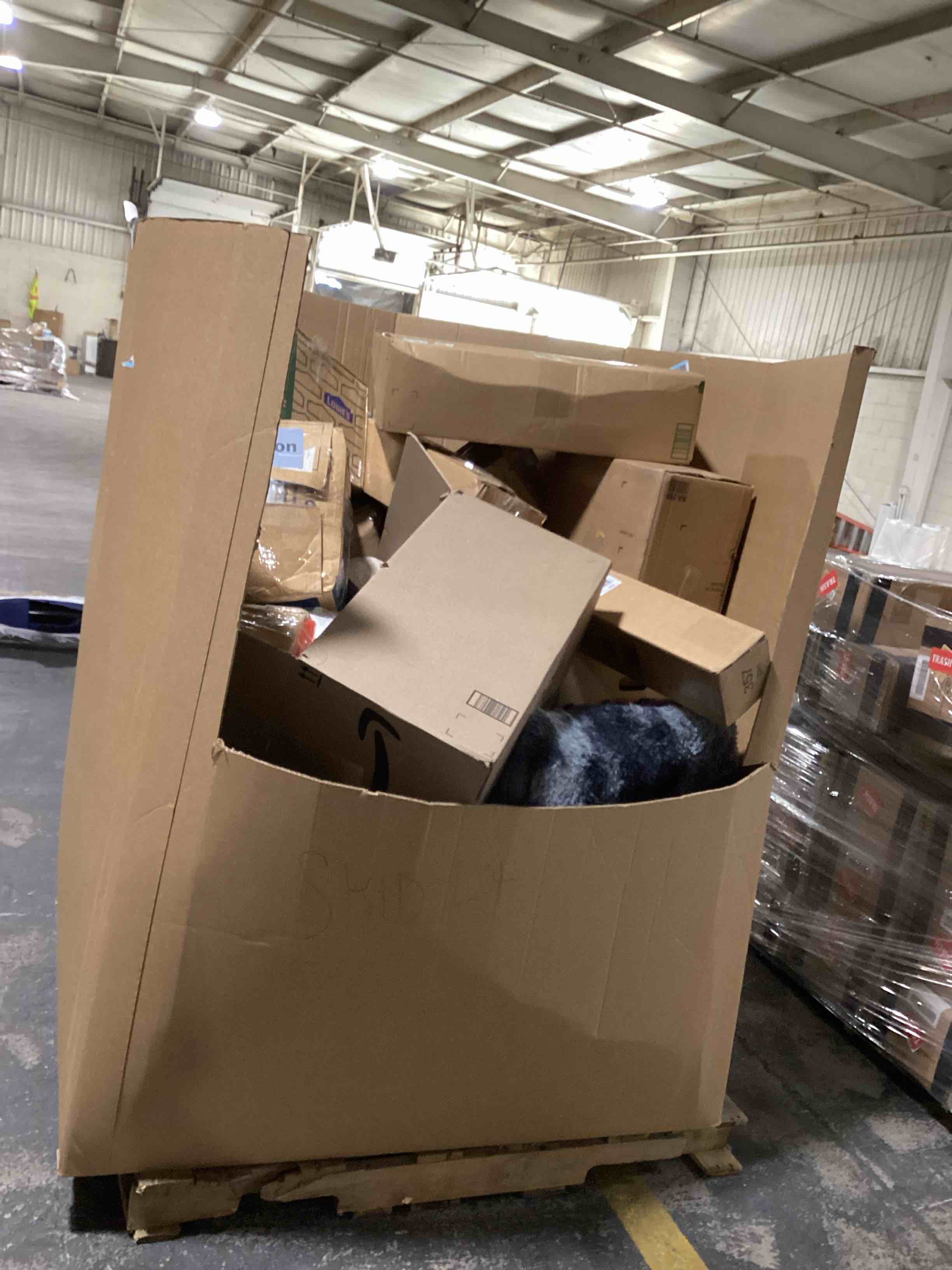https://s3.amazonaws.com/lotting-images-prod/bidfta/YEL5224934_1729789558492.jpeg