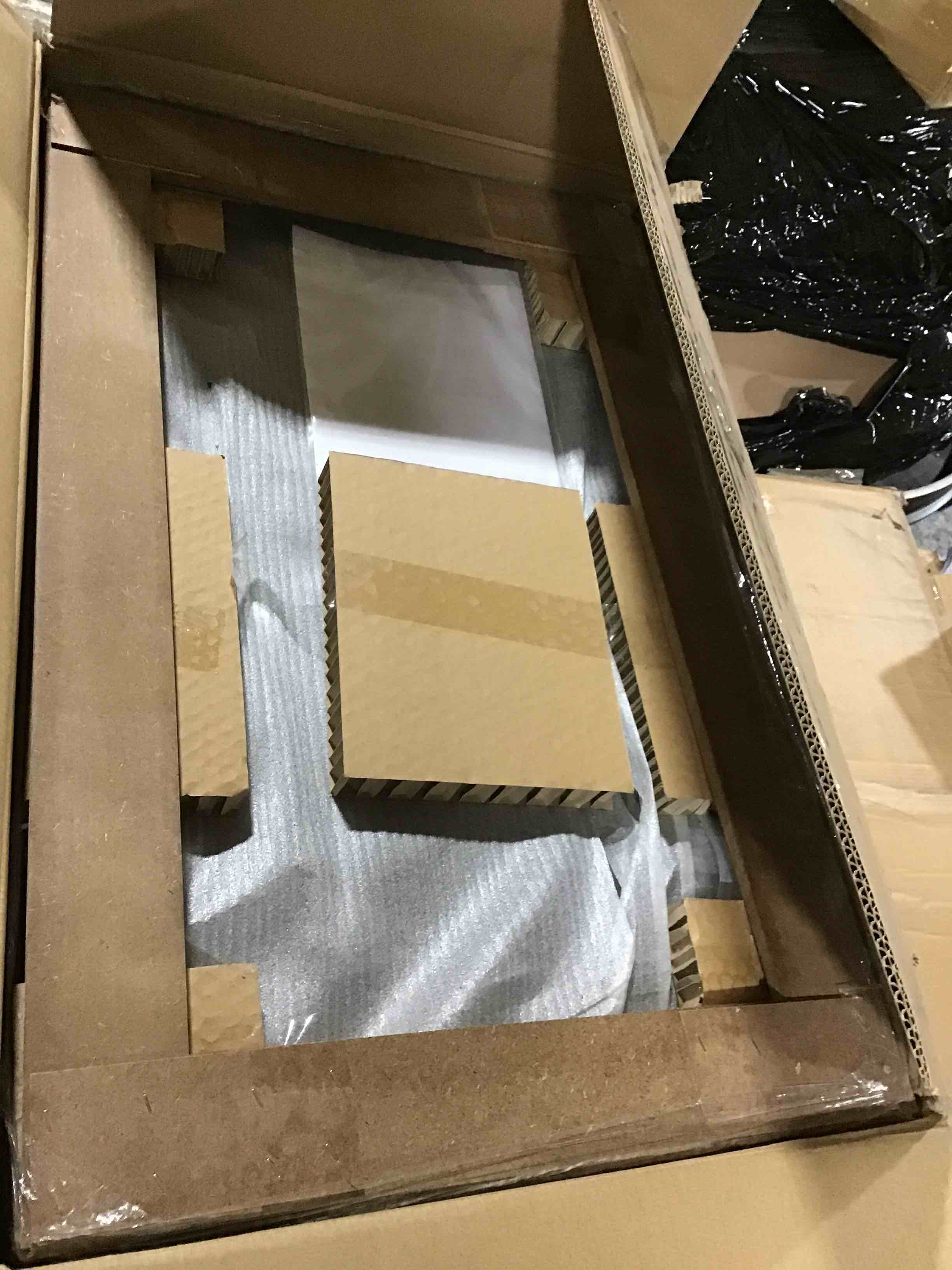 https://s3.amazonaws.com/lotting-images-prod/bidfta/YEL5225564_1704384111410.jpeg