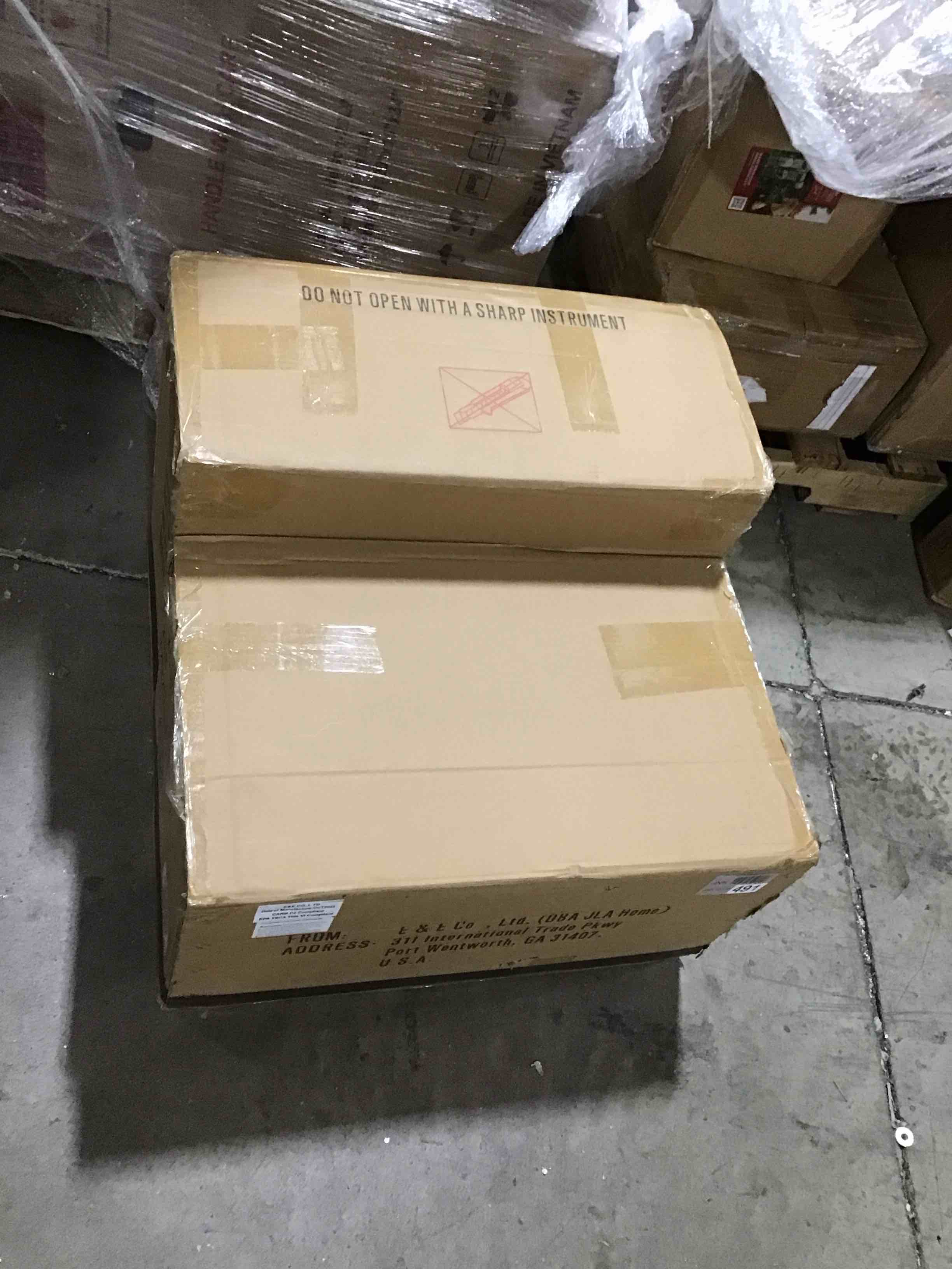 https://s3.amazonaws.com/lotting-images-prod/bidfta/YEL5227845_1703874133043.jpeg