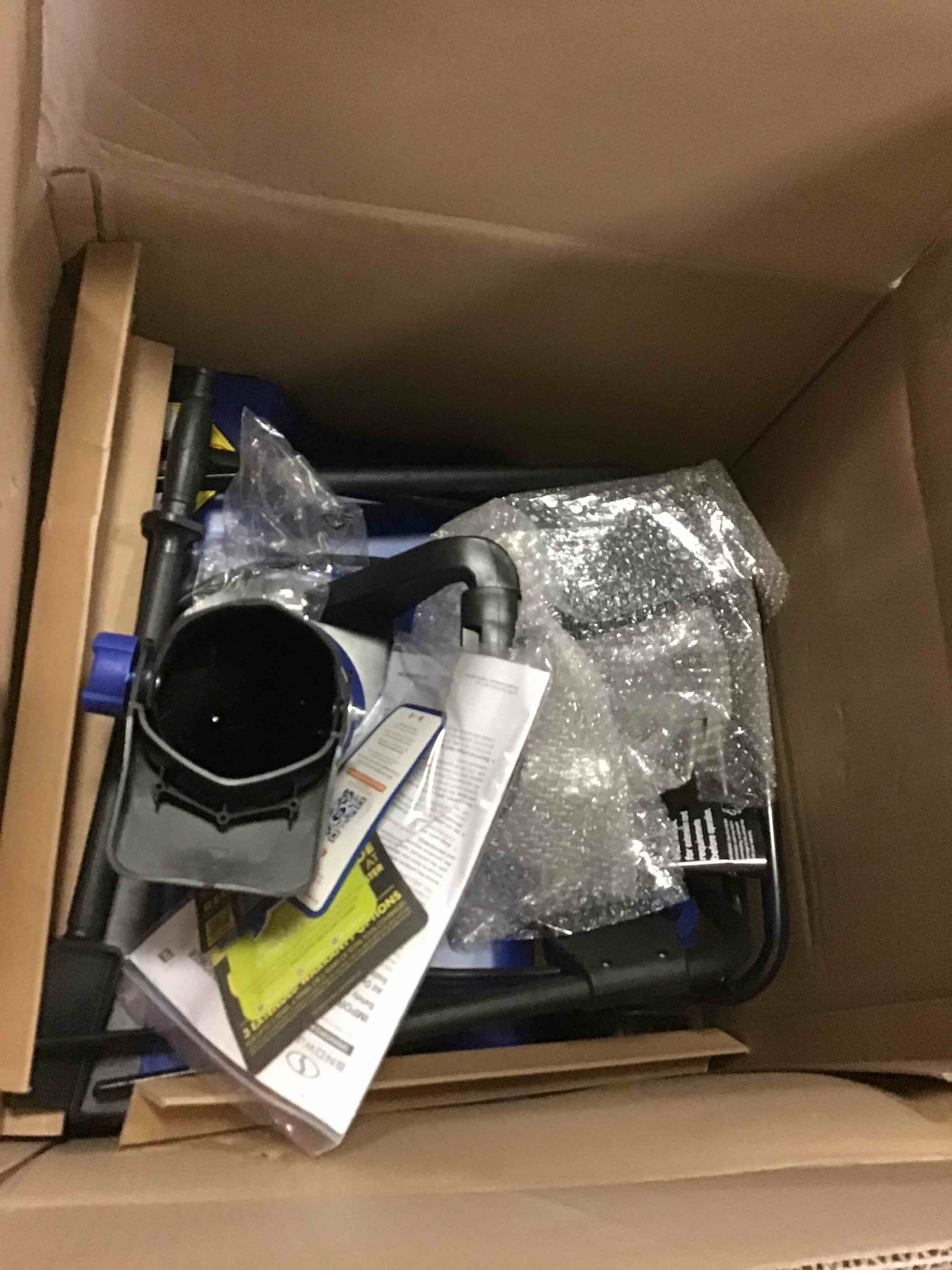 https://s3.amazonaws.com/lotting-images-prod/bidfta/YEL5229779_1692372409846.jpeg