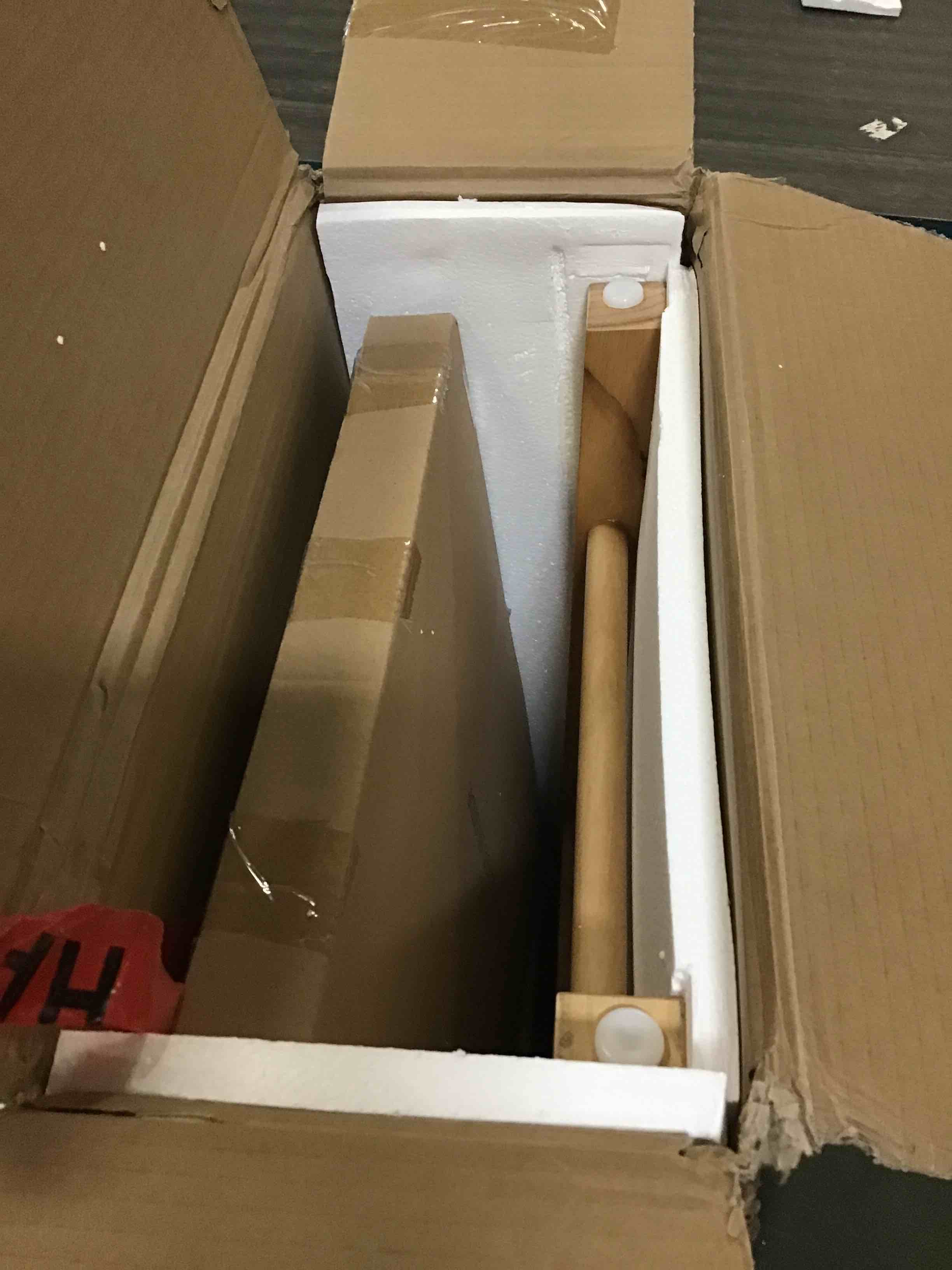 https://s3.amazonaws.com/lotting-images-prod/bidfta/YEL5230135_1692887560622.jpeg