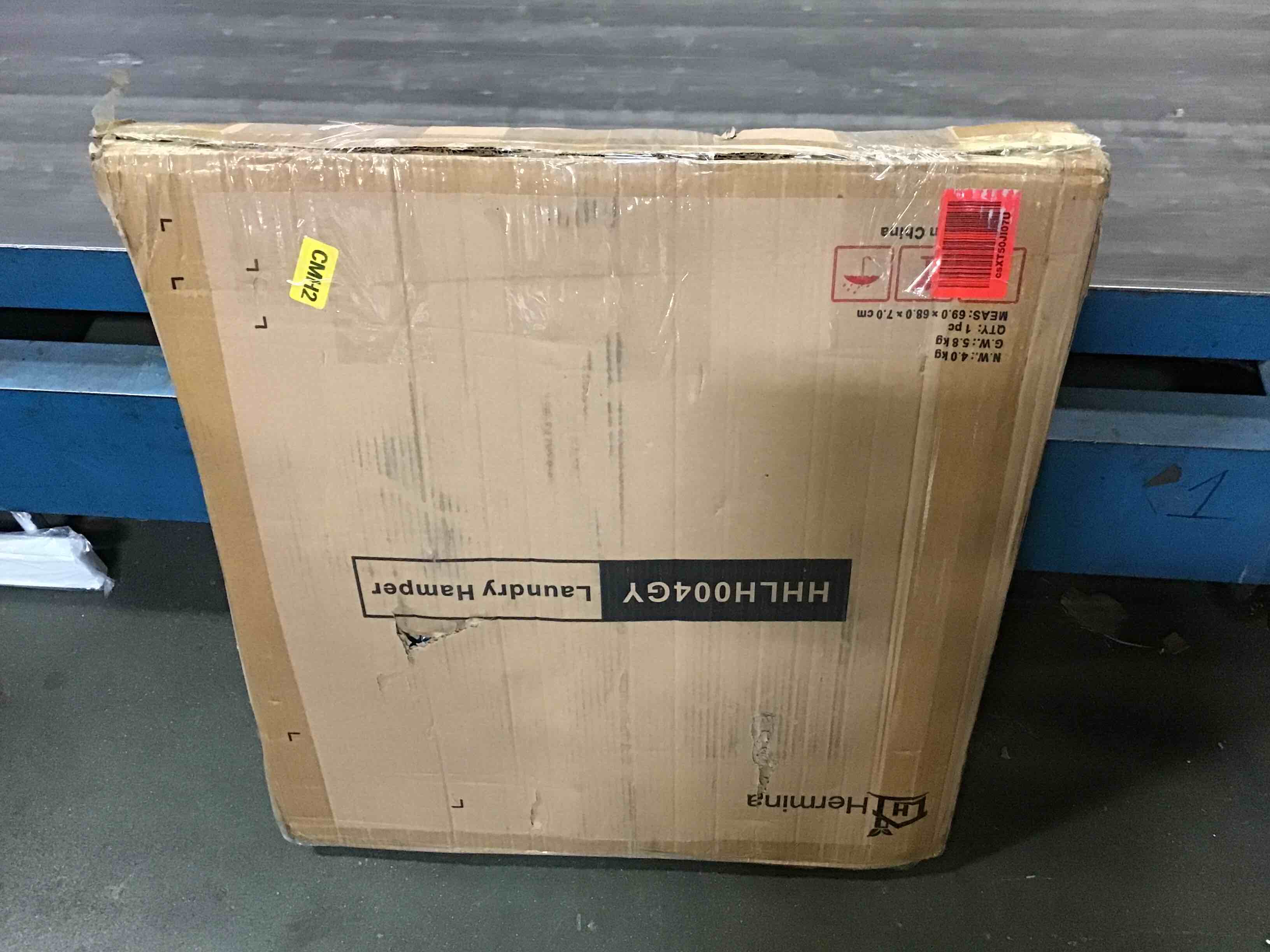 https://s3.amazonaws.com/lotting-images-prod/bidfta/YEL5230153_1692889904798.jpeg