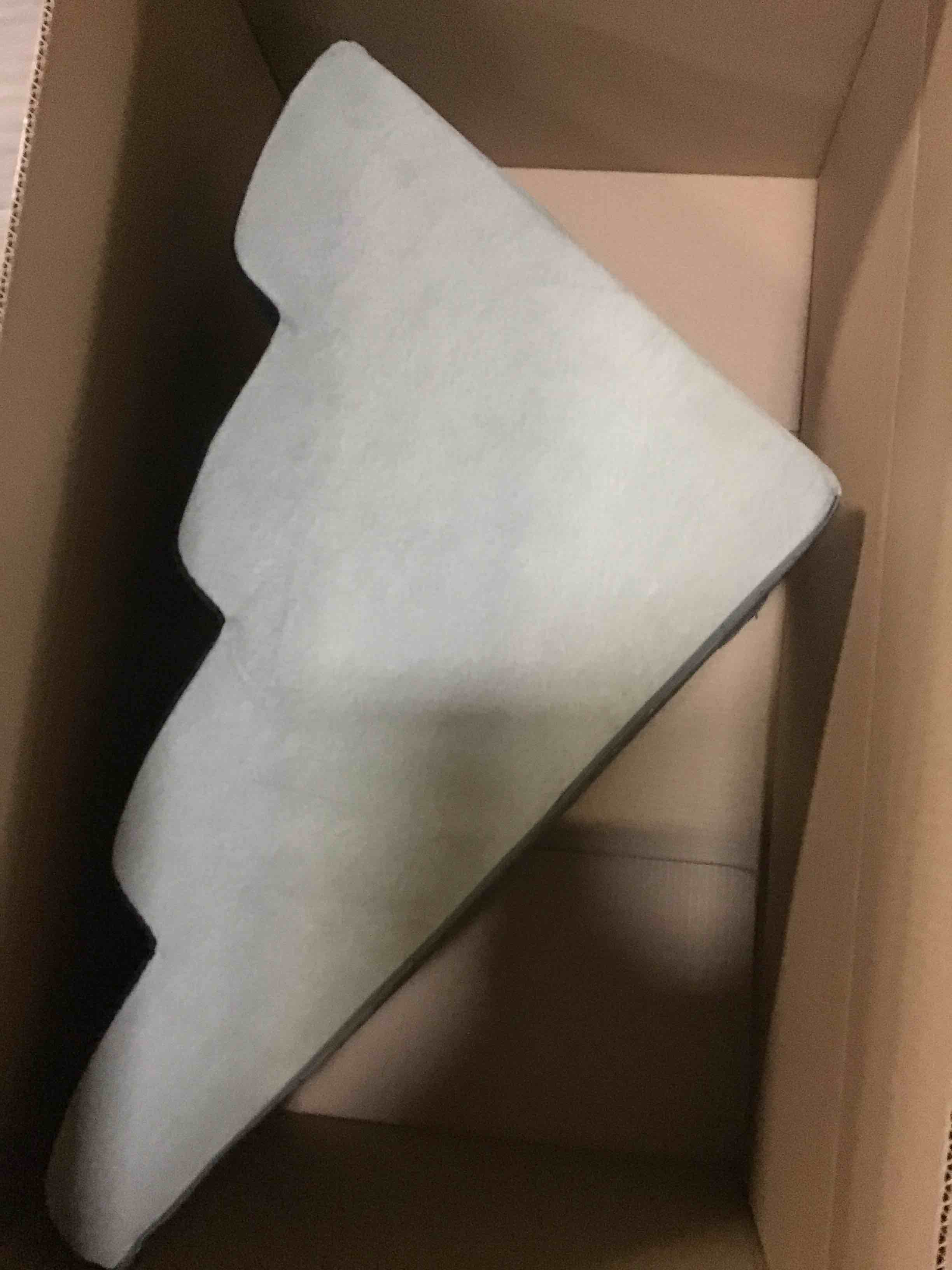 https://s3.amazonaws.com/lotting-images-prod/bidfta/YEL5230224_1692901146750.jpeg