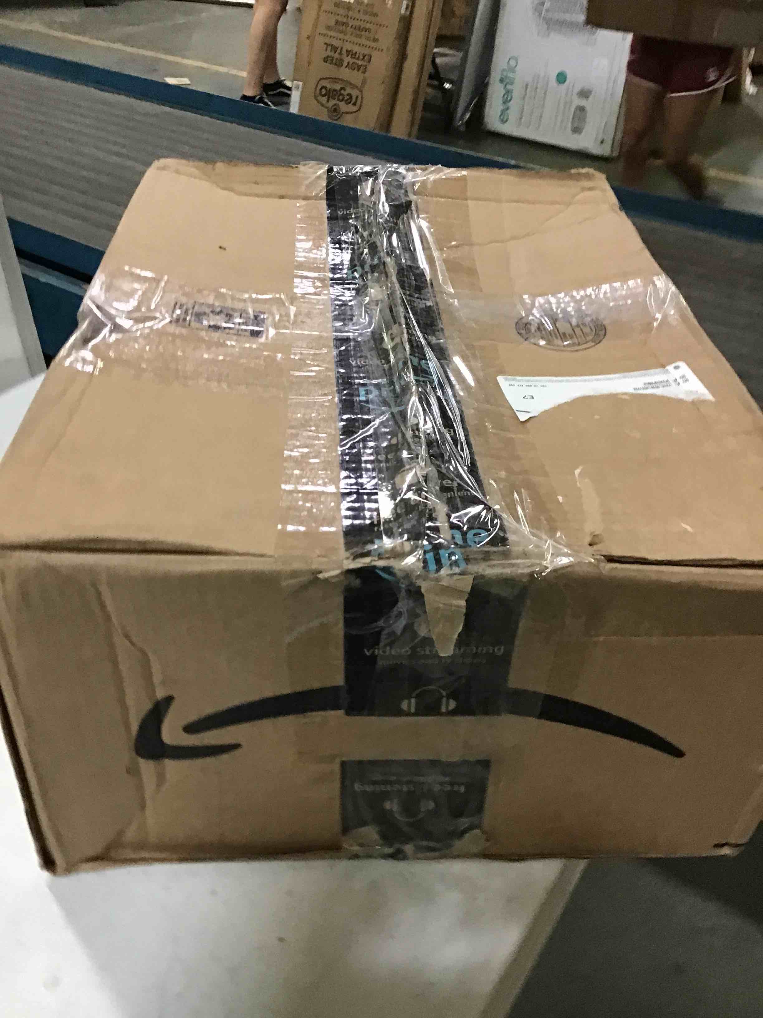 https://s3.amazonaws.com/lotting-images-prod/bidfta/YEL5230232_1692902093892.jpeg
