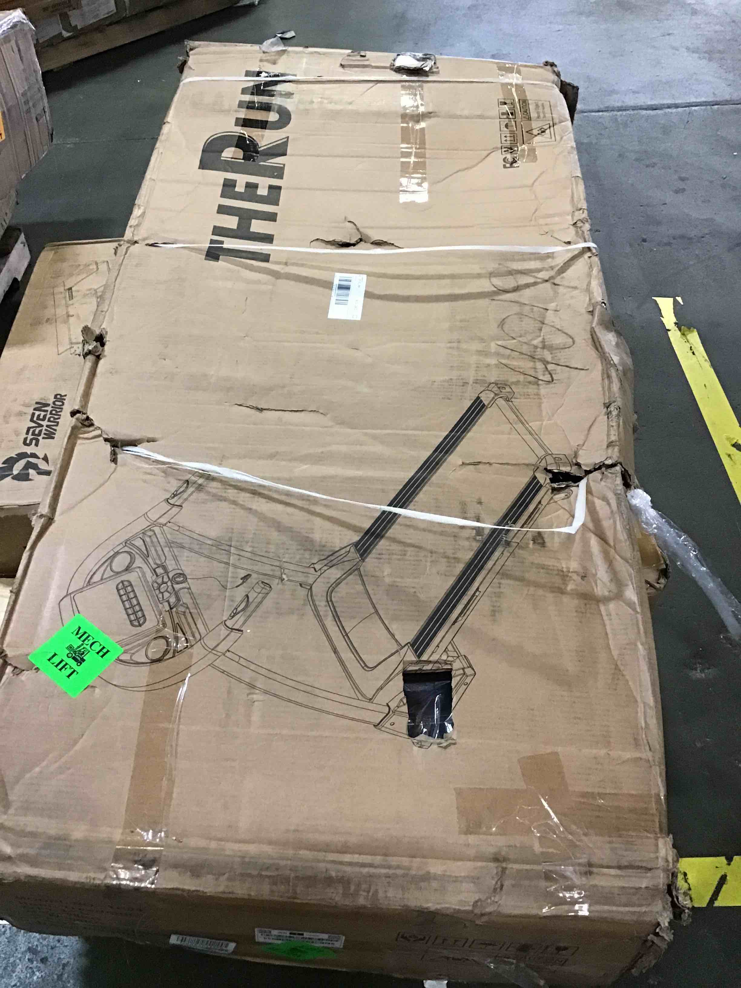 https://s3.amazonaws.com/lotting-images-prod/bidfta/YEL5230535_1693058869458.jpeg
