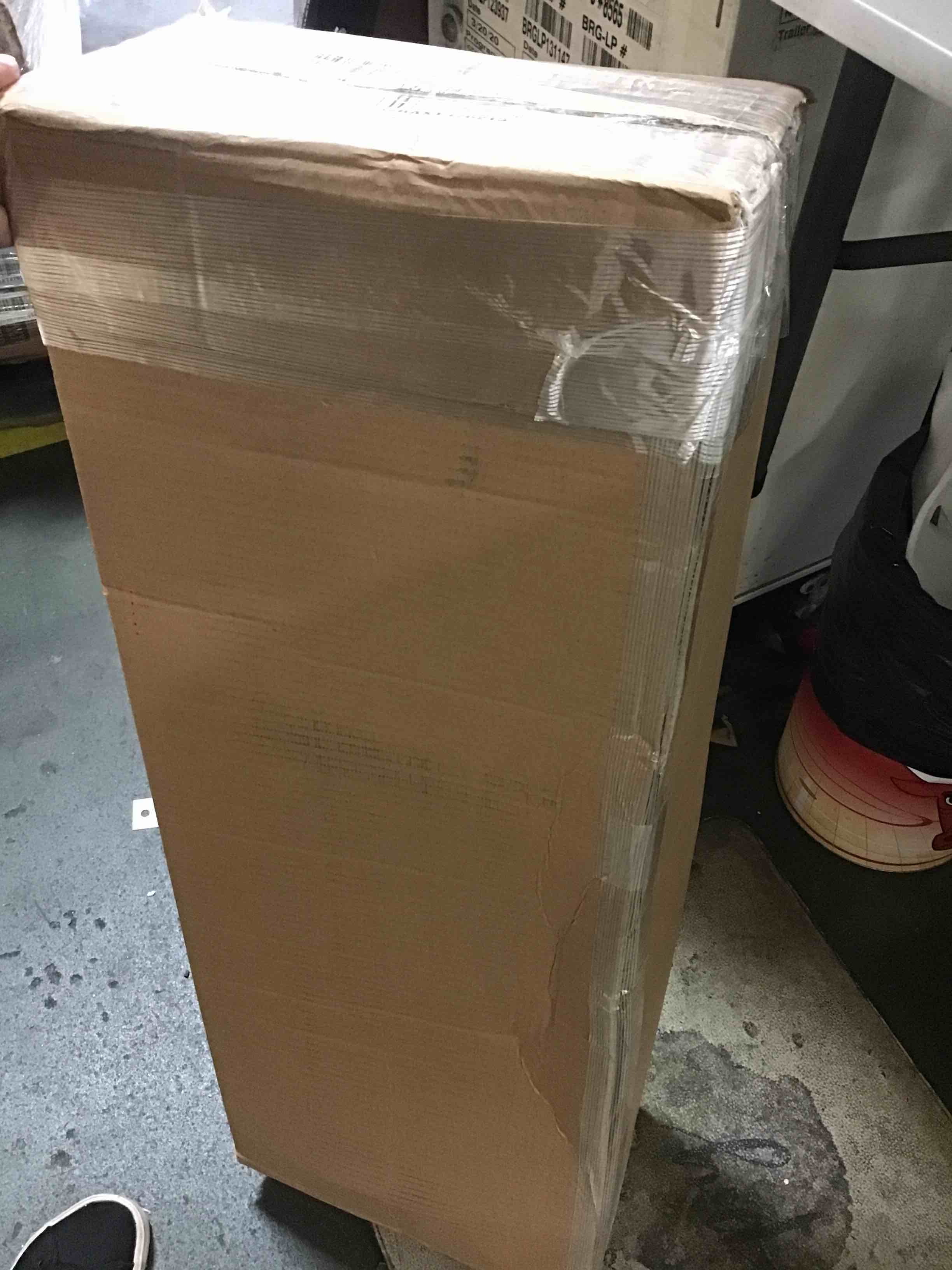 https://s3.amazonaws.com/lotting-images-prod/bidfta/YEL5230704_1693408405835.jpeg