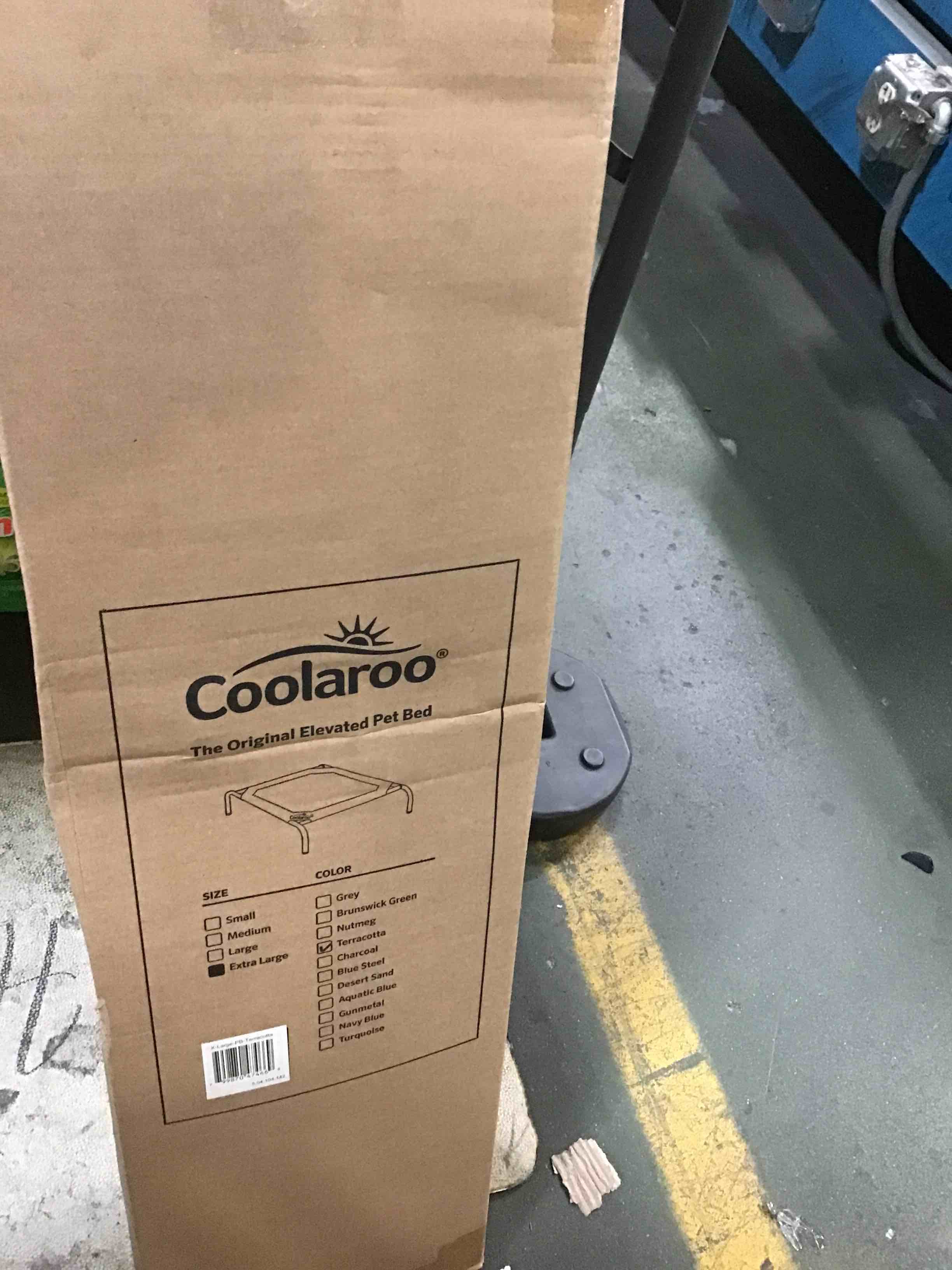 https://s3.amazonaws.com/lotting-images-prod/bidfta/YEL5230709_1693407621493.jpeg