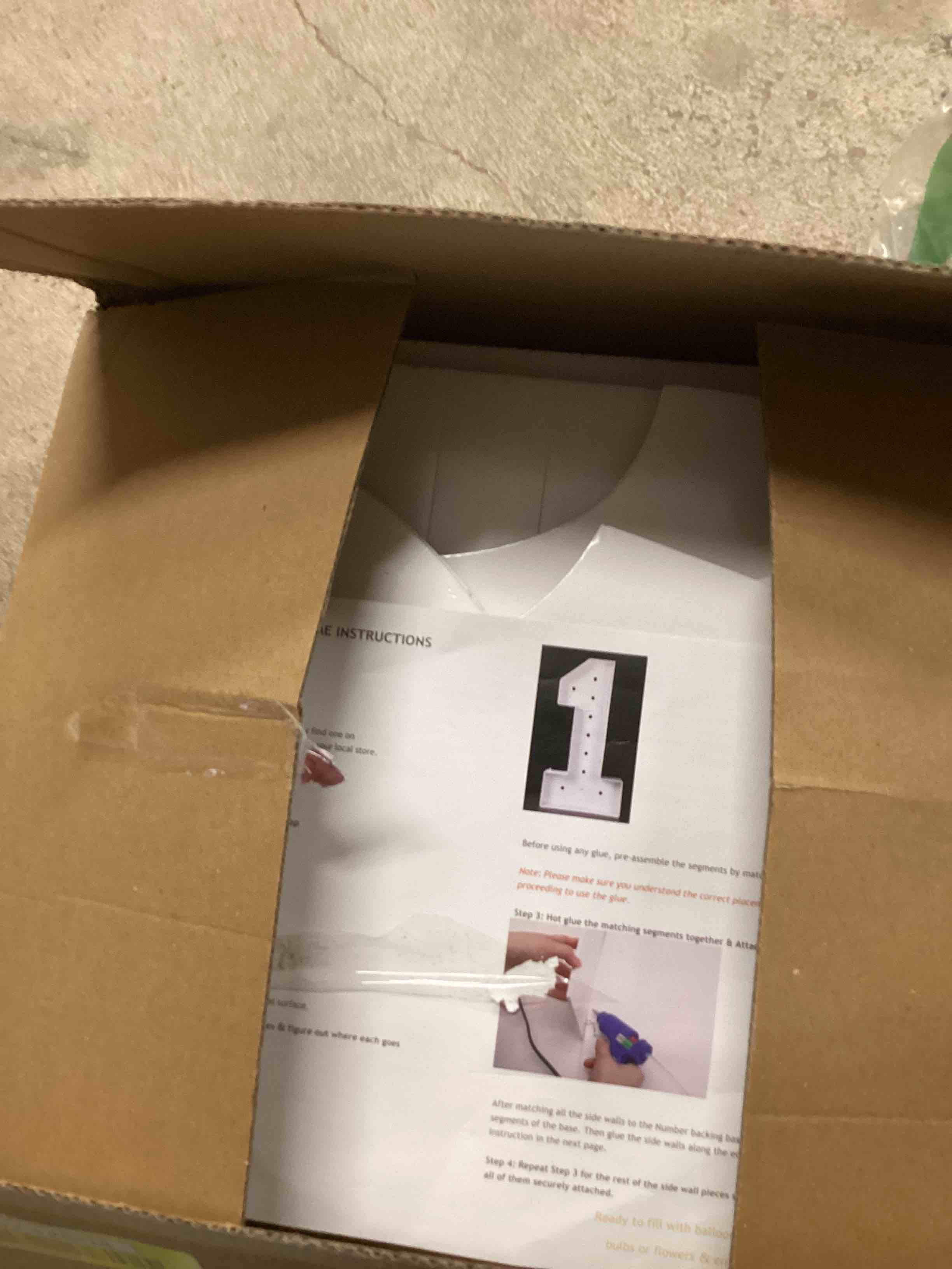 https://s3.amazonaws.com/lotting-images-prod/bidfta/YEL5232604_1700153418532.jpeg
