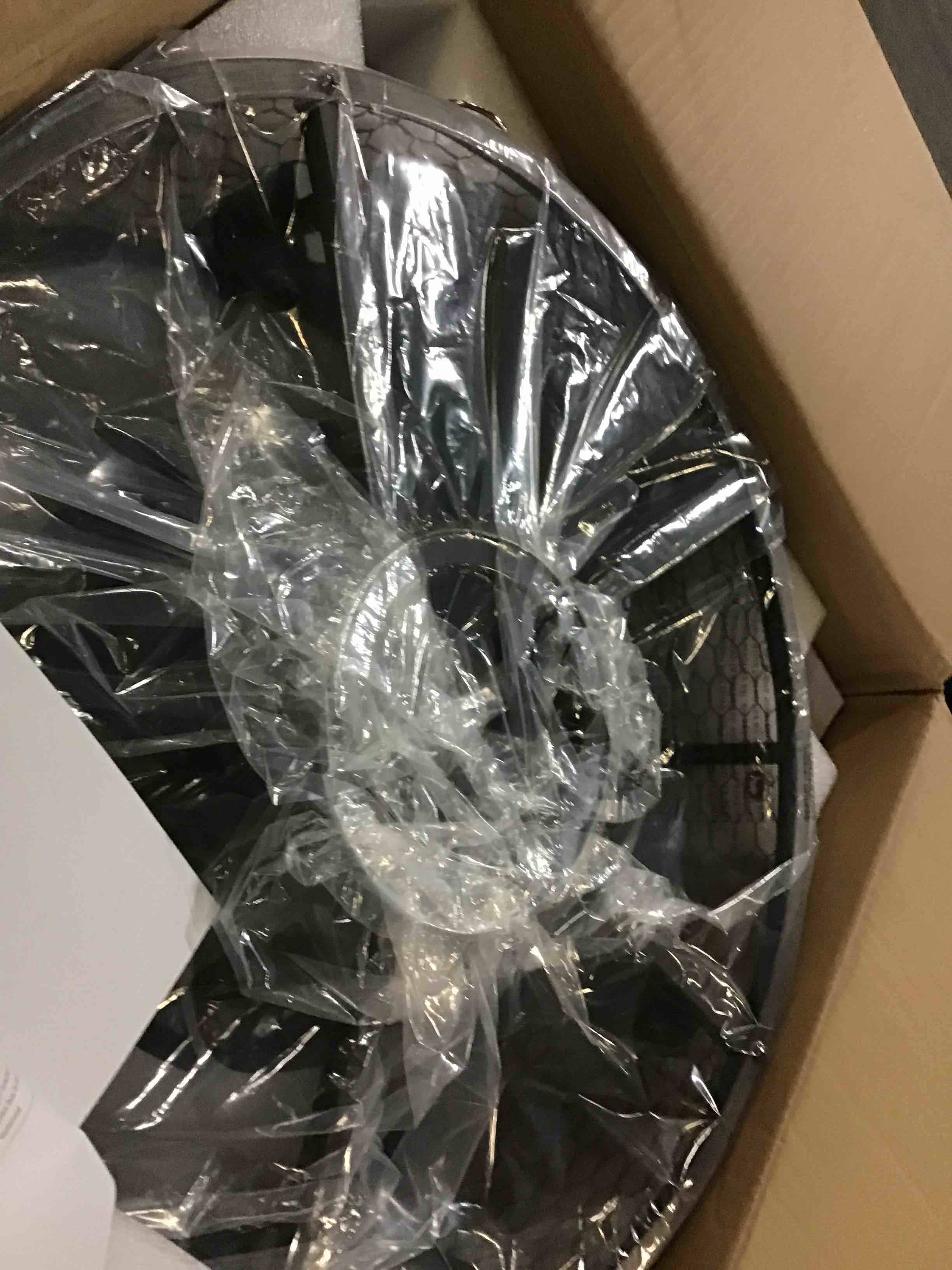 https://s3.amazonaws.com/lotting-images-prod/bidfta/YEL5234144_1692215071281.jpeg