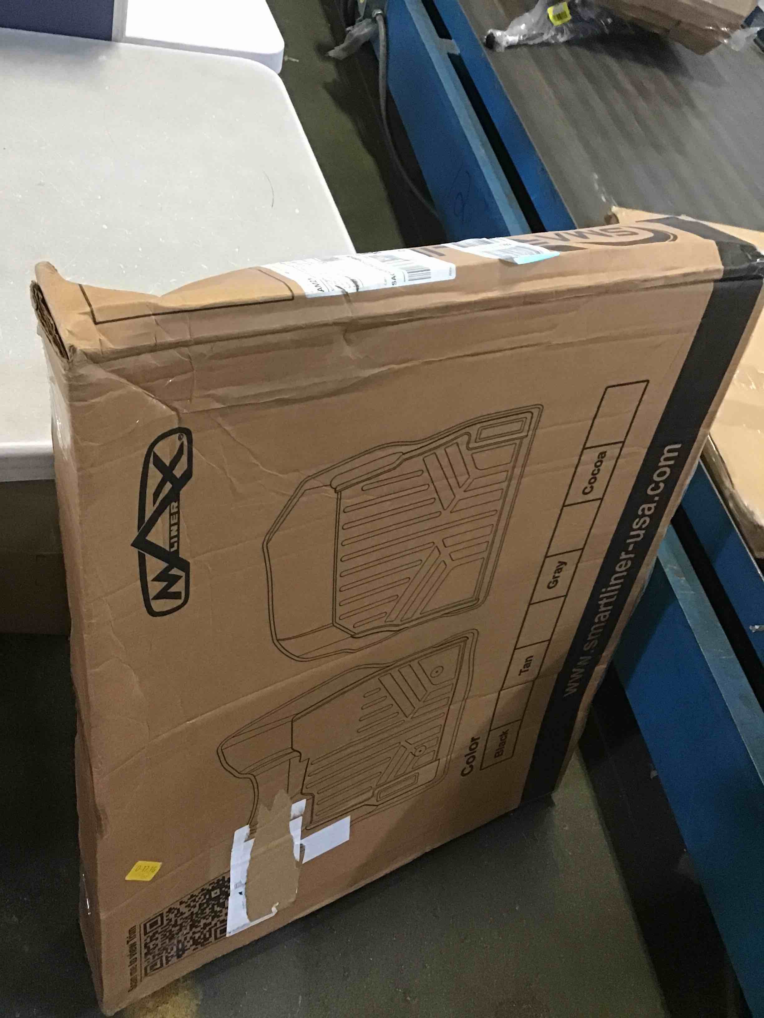 https://s3.amazonaws.com/lotting-images-prod/bidfta/YEL5234480_1692375828254.jpeg