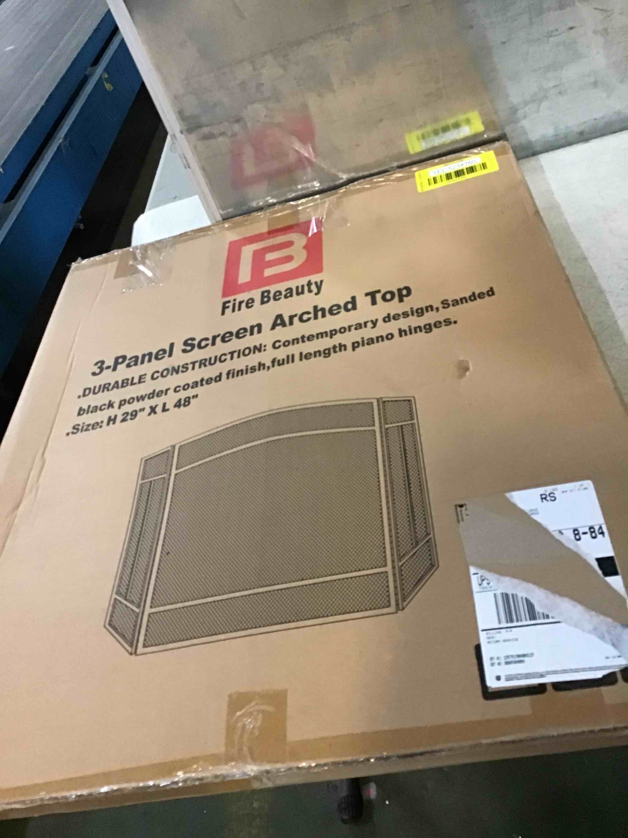 https://s3.amazonaws.com/lotting-images-prod/bidfta/YEL5234760_1692625647677.jpeg