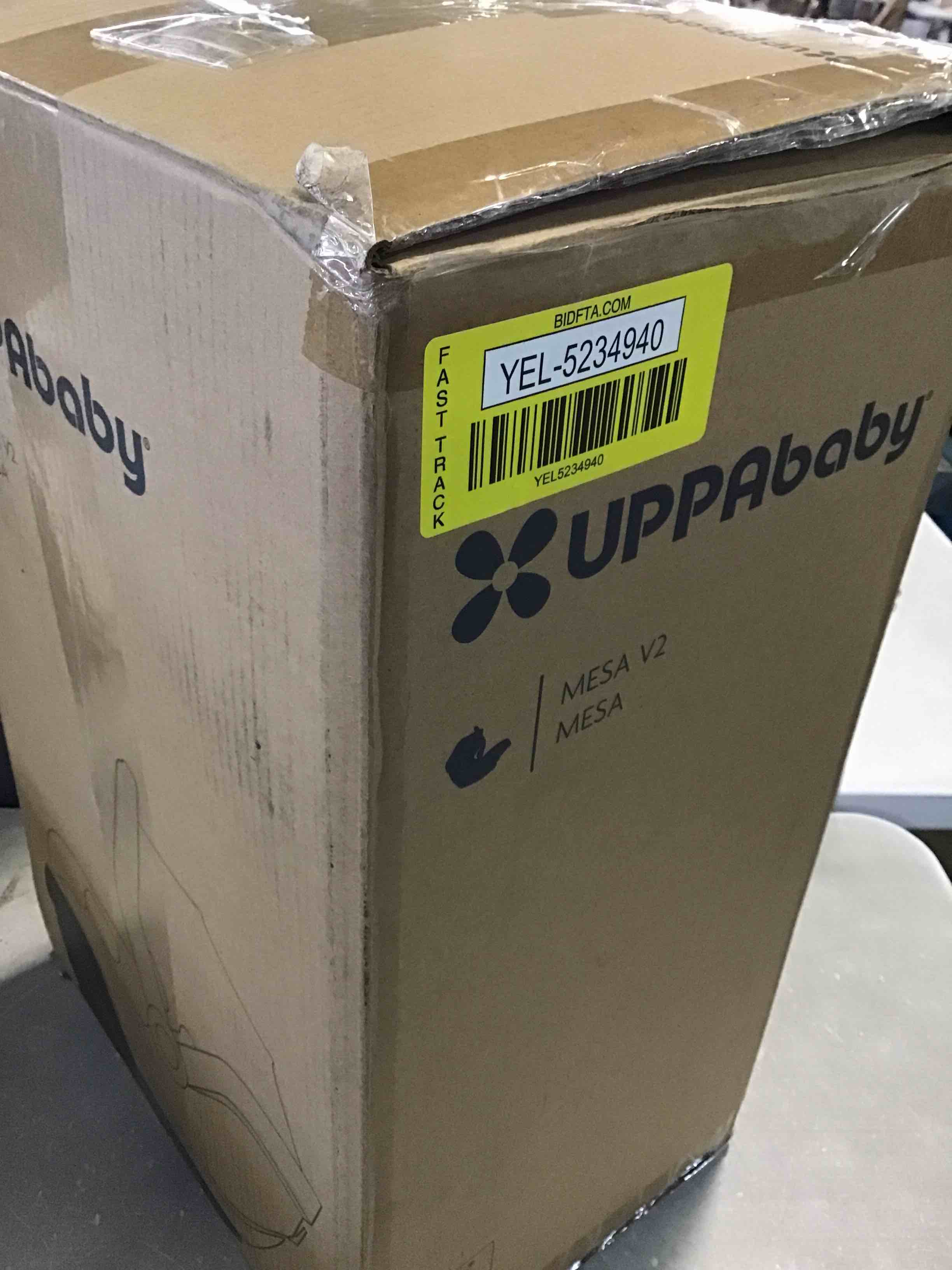 https://s3.amazonaws.com/lotting-images-prod/bidfta/YEL5234940_1692710097865.jpeg