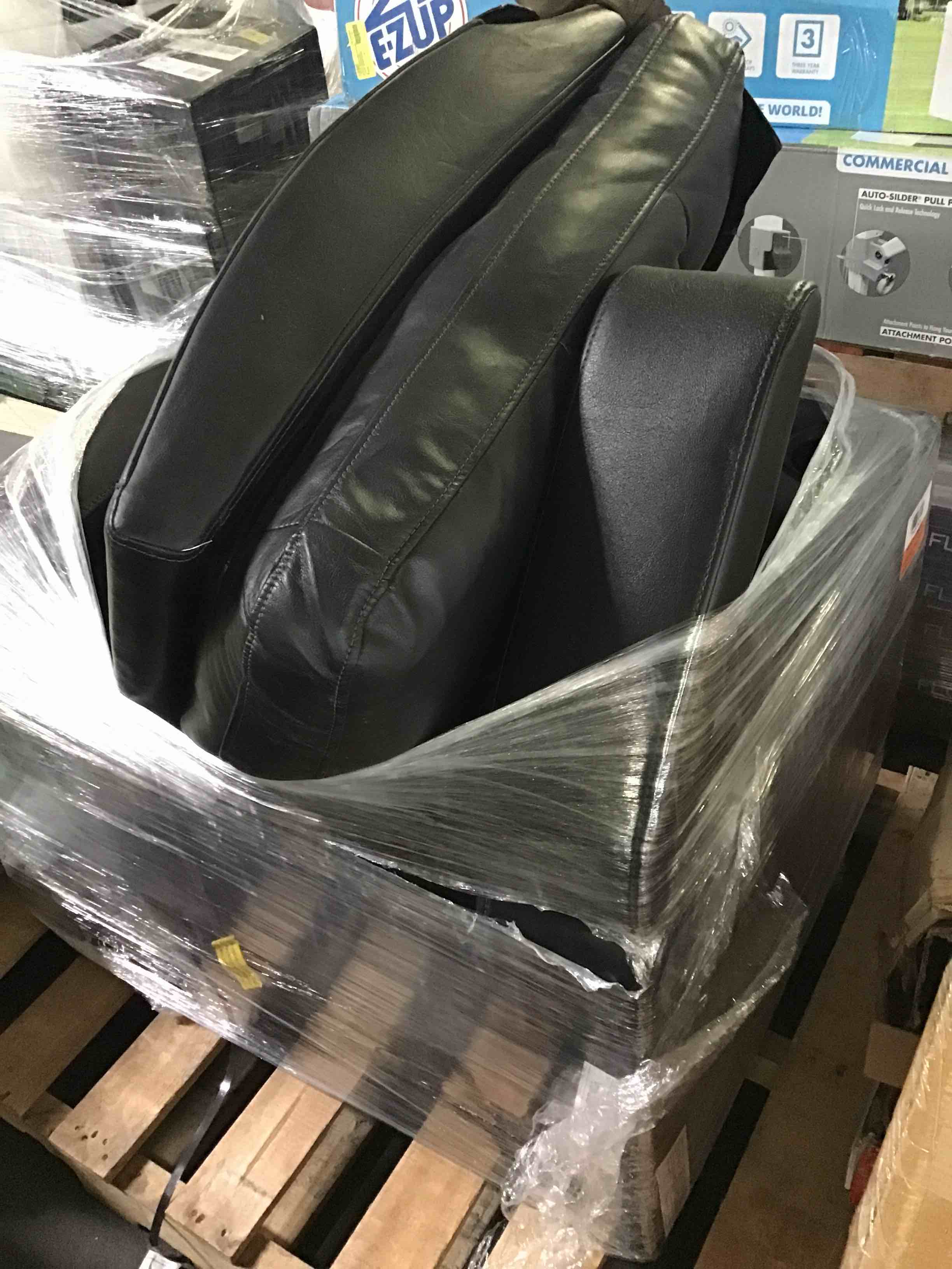 https://s3.amazonaws.com/lotting-images-prod/bidfta/YEL5237207_1692812636648.jpeg