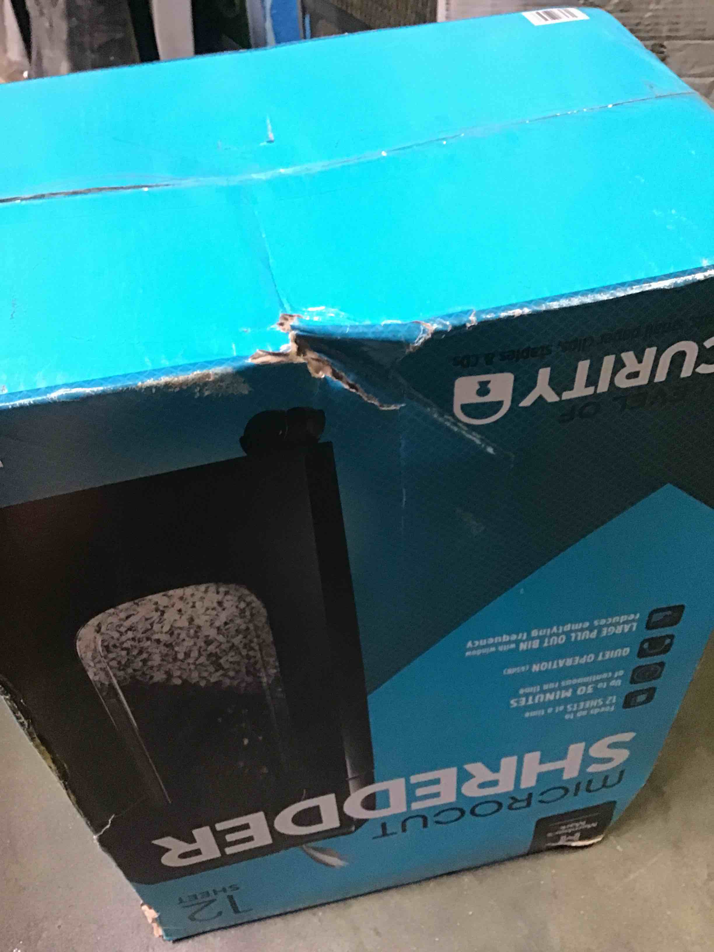 https://s3.amazonaws.com/lotting-images-prod/bidfta/YEL5237401_1692905390858.jpeg