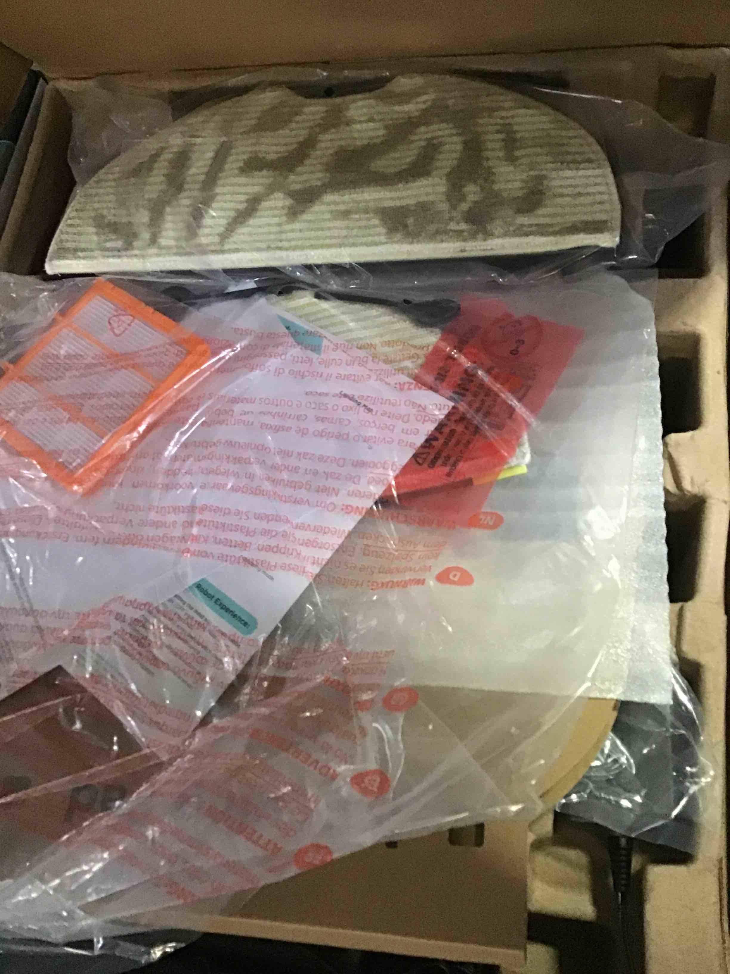 https://s3.amazonaws.com/lotting-images-prod/bidfta/YEL5237407_1692906606284.jpeg