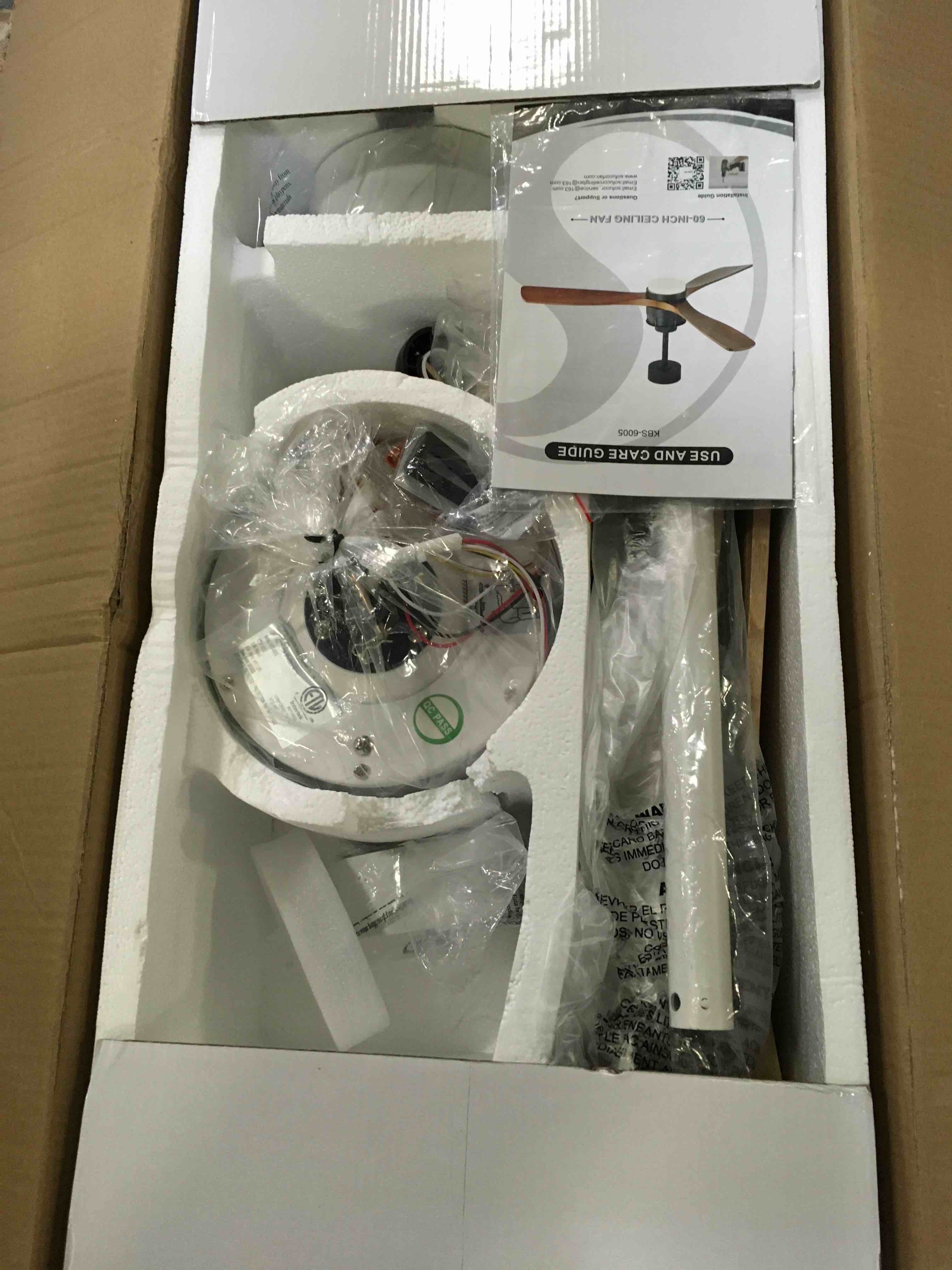 https://s3.amazonaws.com/lotting-images-prod/bidfta/YEL5241821_1691175384726.jpeg