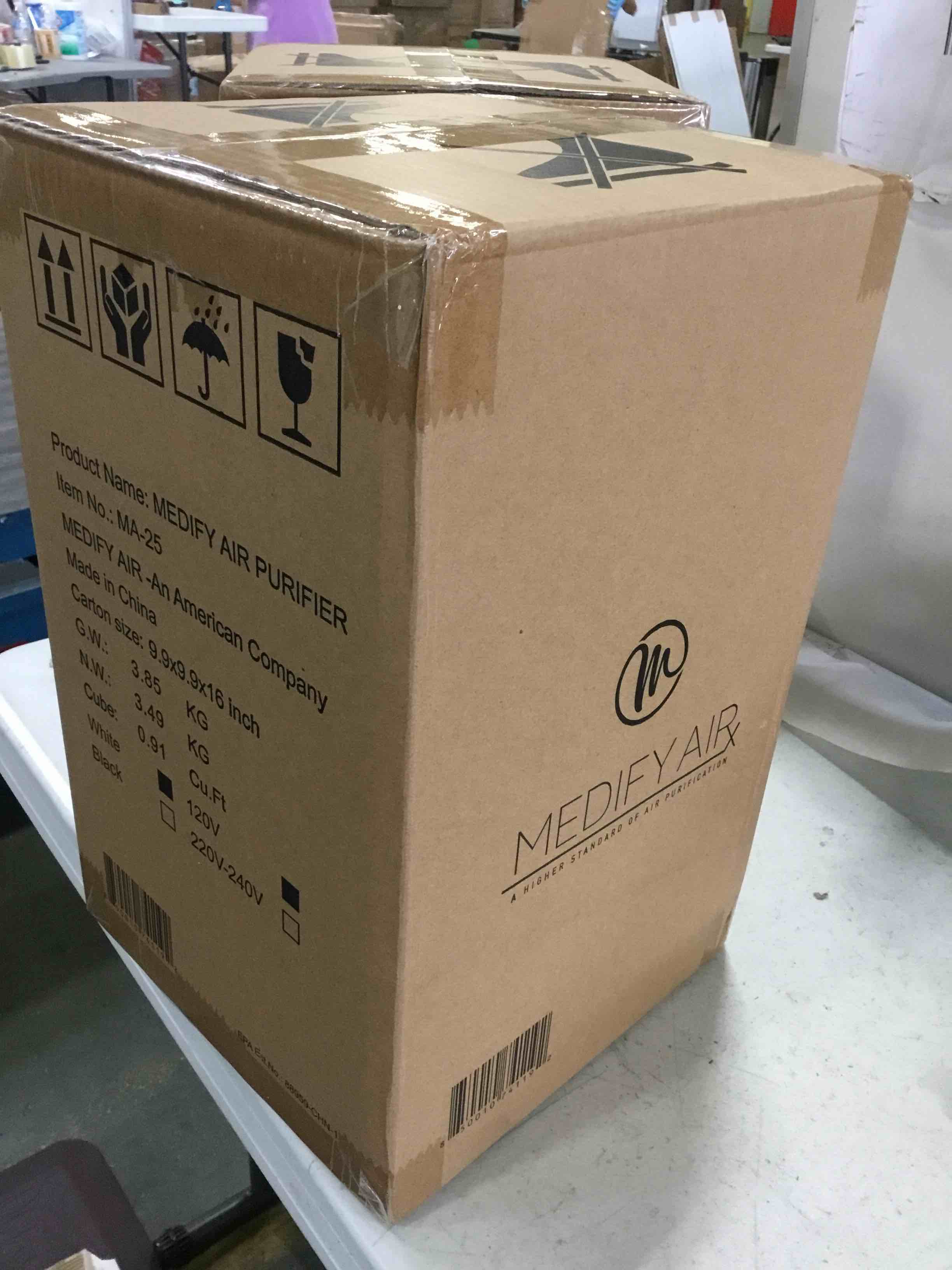 https://s3.amazonaws.com/lotting-images-prod/bidfta/YEL5243011_1691690603501.jpeg