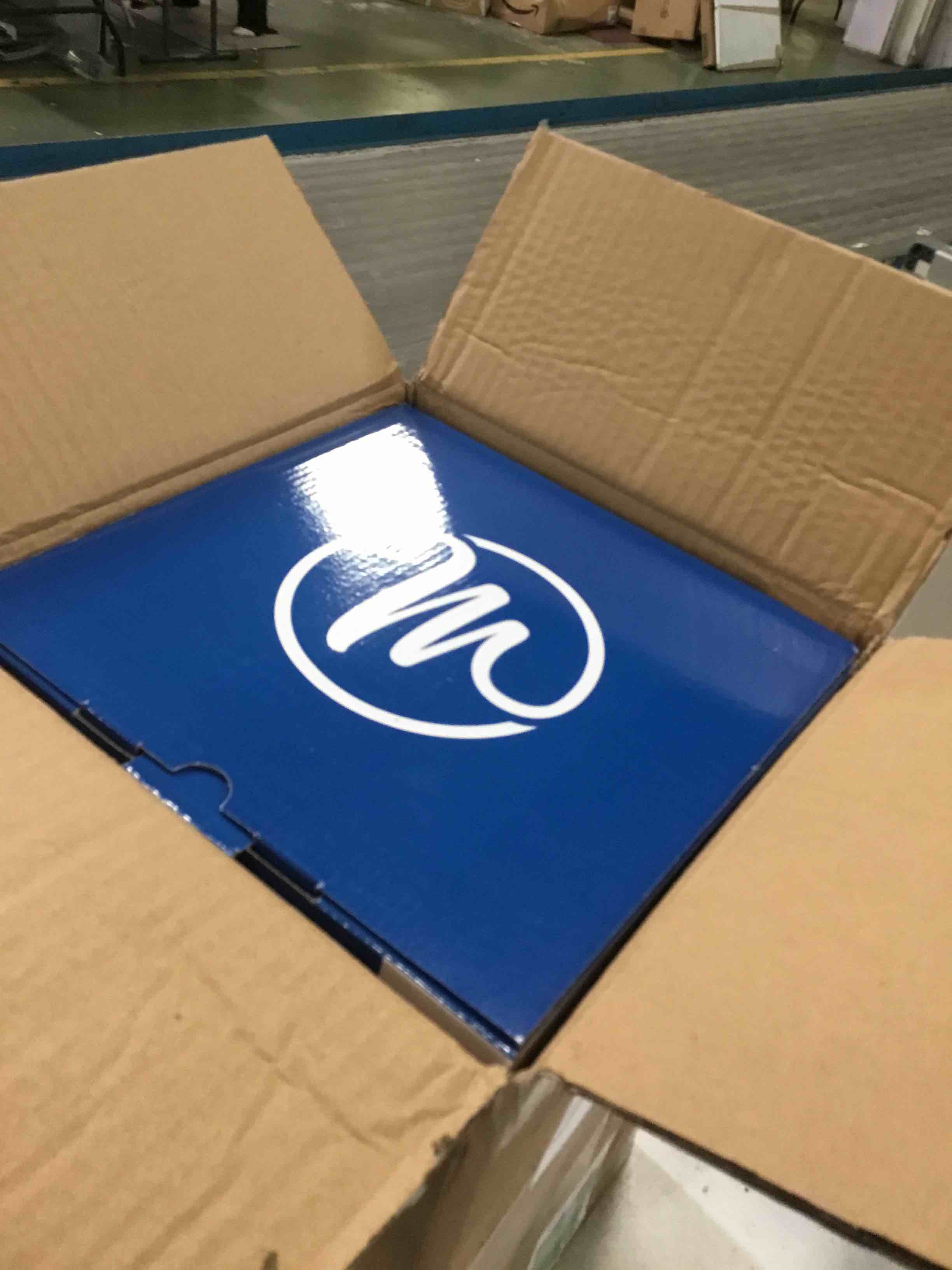 https://s3.amazonaws.com/lotting-images-prod/bidfta/YEL5243031_1691692224682.jpeg