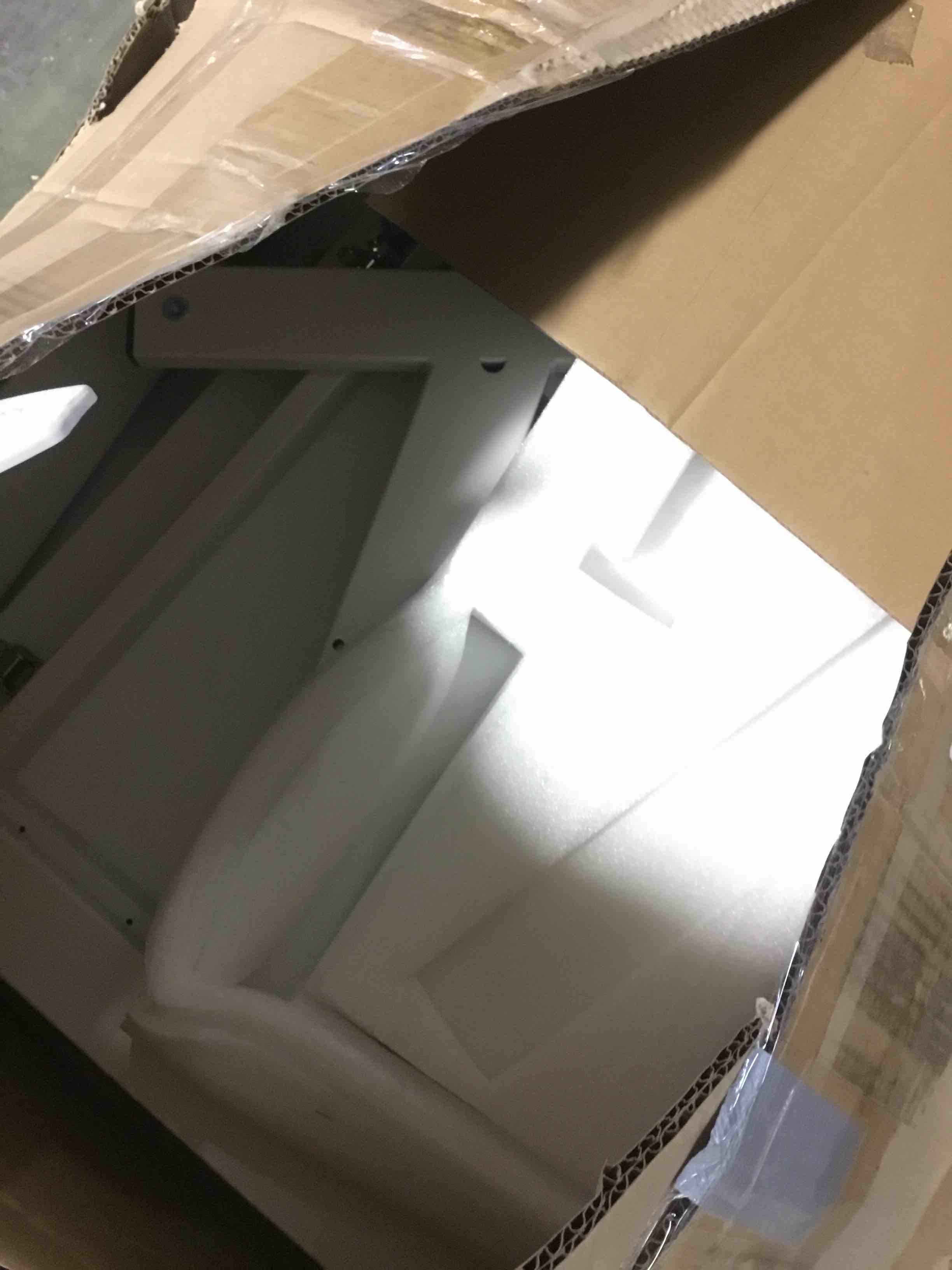 https://s3.amazonaws.com/lotting-images-prod/bidfta/YEL5243324_1692013720859.jpeg