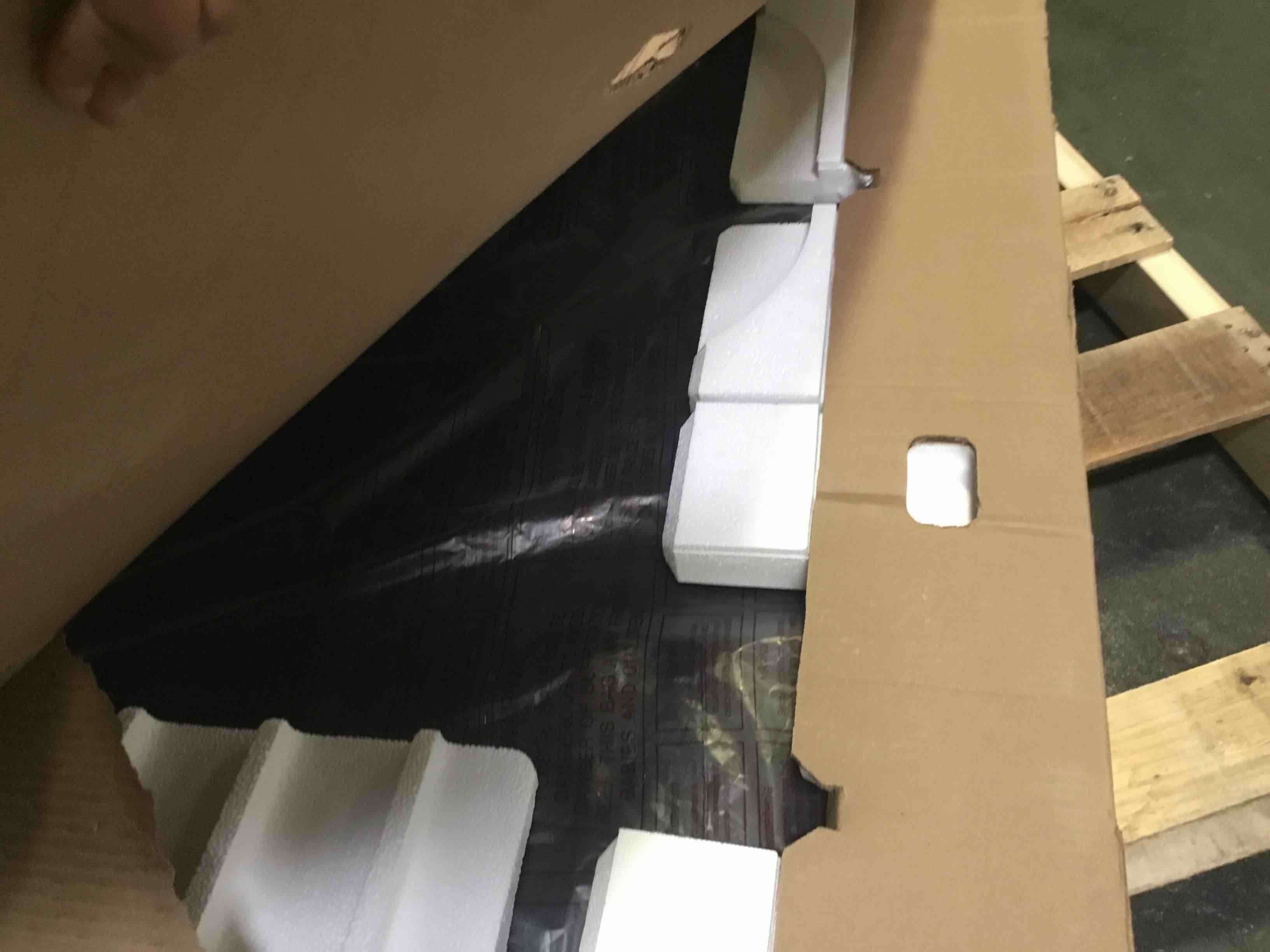 https://s3.amazonaws.com/lotting-images-prod/bidfta/YEL5243466_1692035685468.jpeg