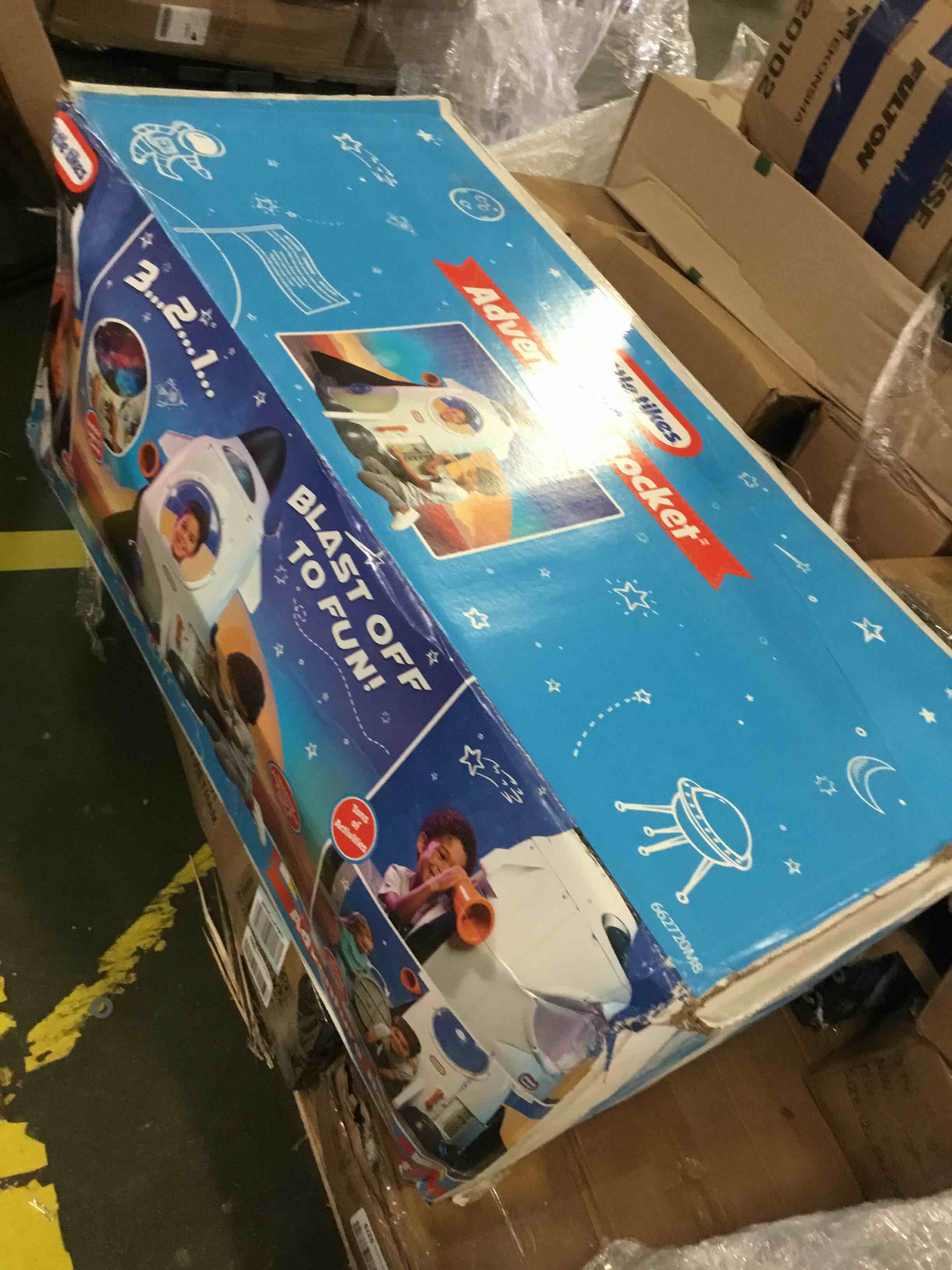https://s3.amazonaws.com/lotting-images-prod/bidfta/YEL5243602_1692111054811.jpeg