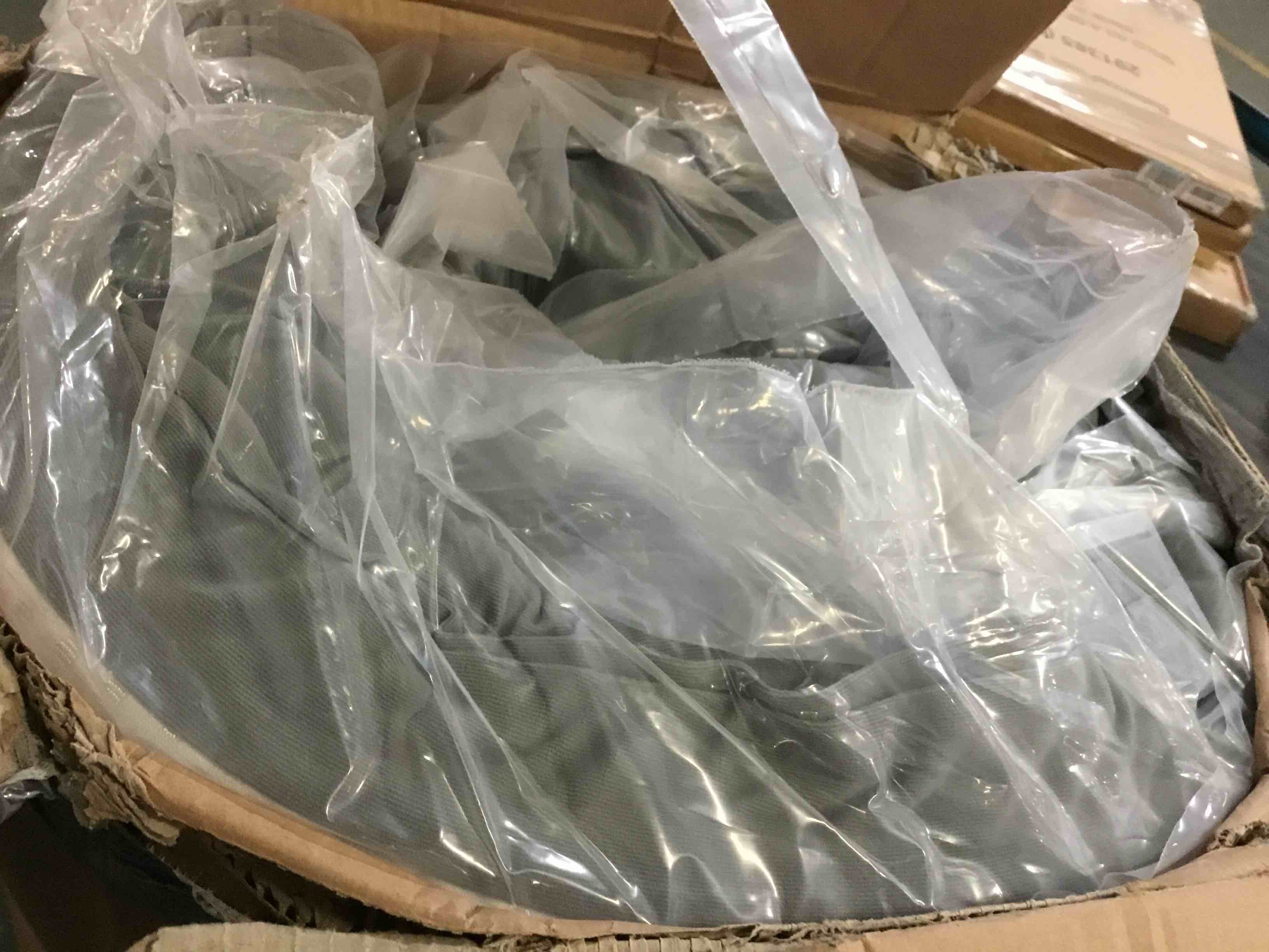 https://s3.amazonaws.com/lotting-images-prod/bidfta/YEL5244177_1692297989789.jpeg
