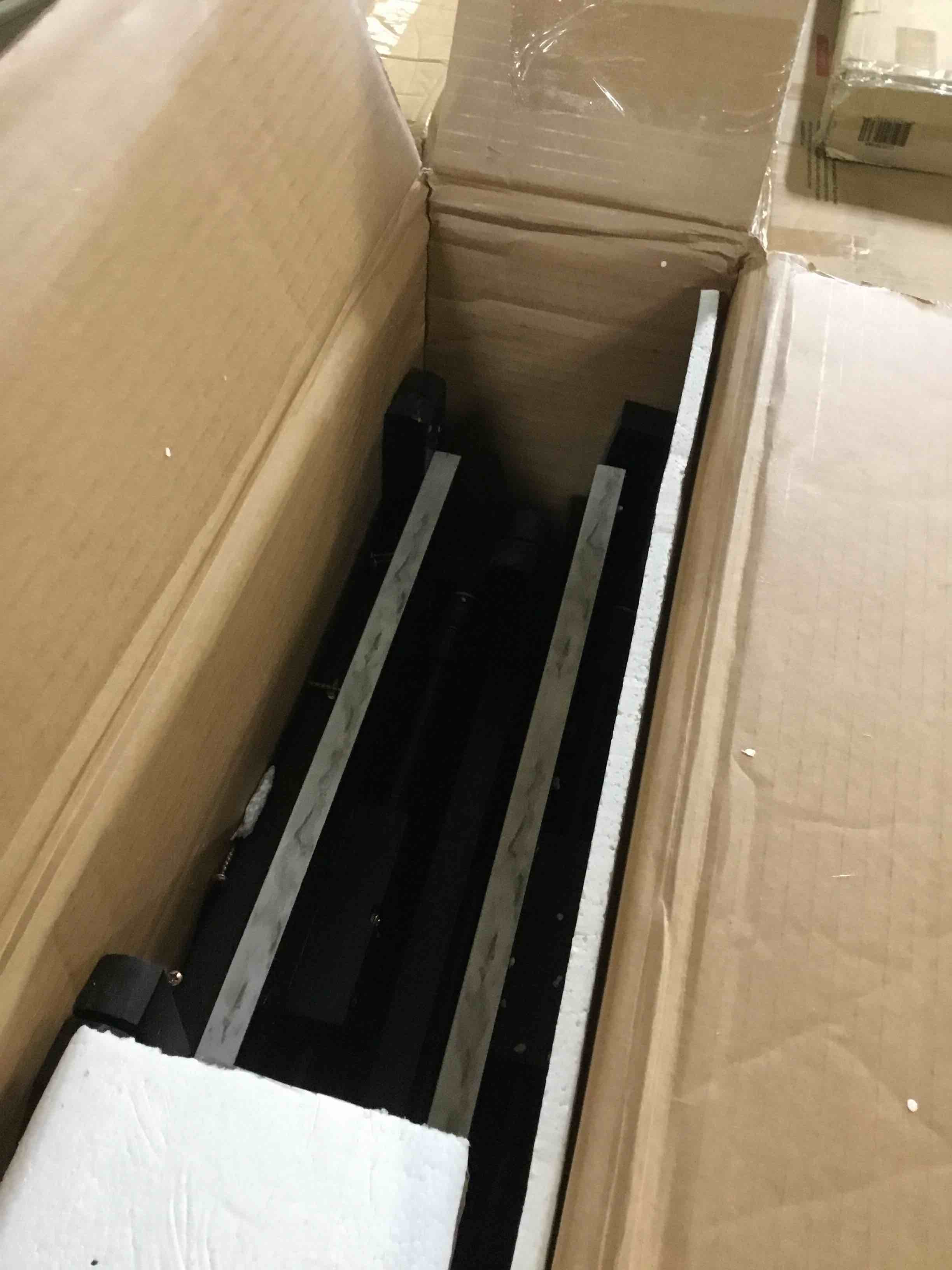 https://s3.amazonaws.com/lotting-images-prod/bidfta/YEL5244345_1692373571473.jpeg