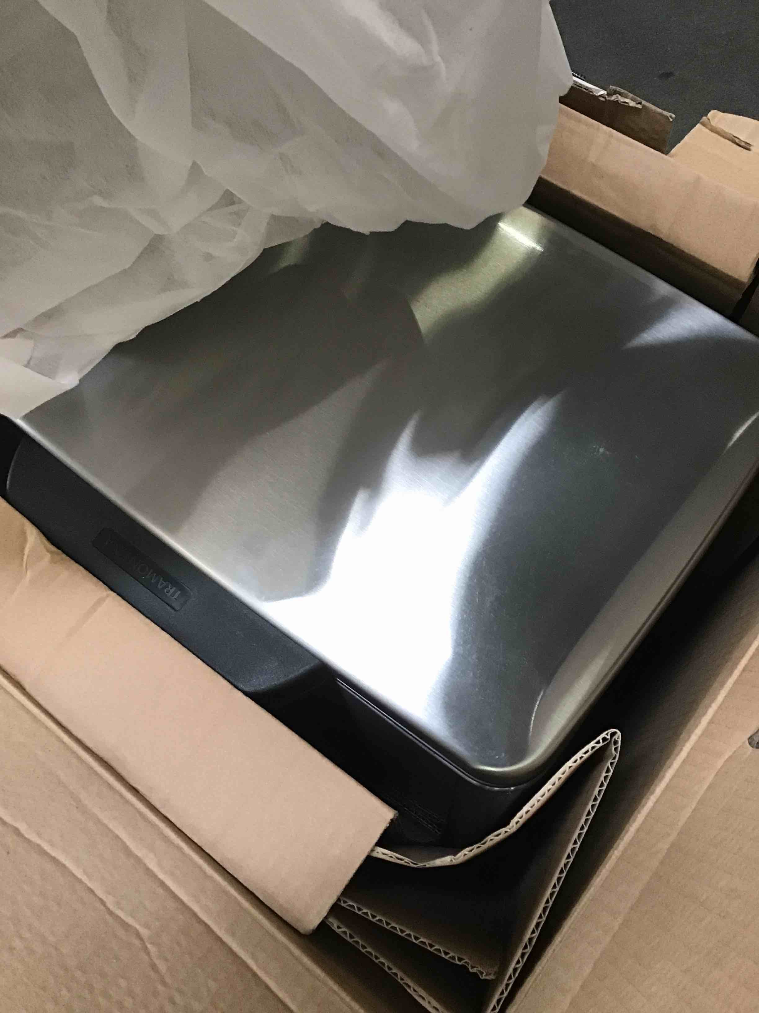 https://s3.amazonaws.com/lotting-images-prod/bidfta/YEL5245116_1703181476546.jpeg