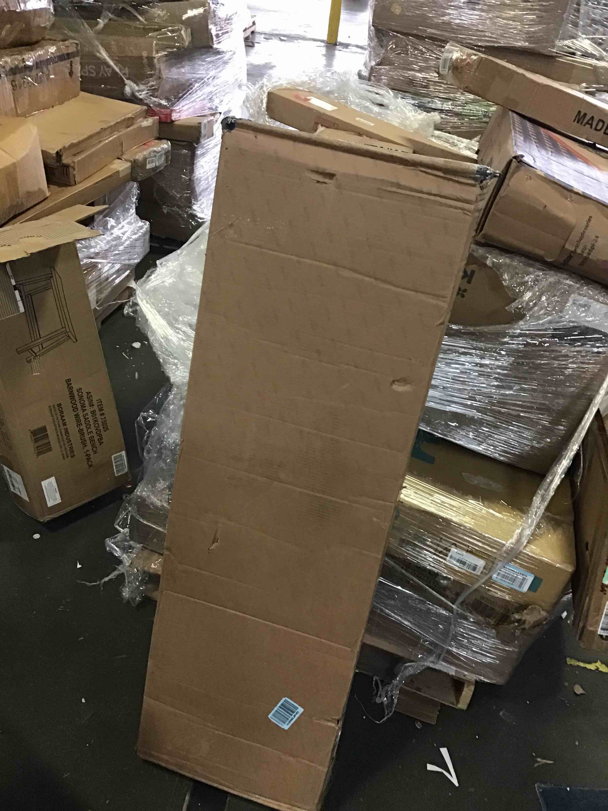 https://s3.amazonaws.com/lotting-images-prod/bidfta/YEL5245969_1691255529396.jpeg