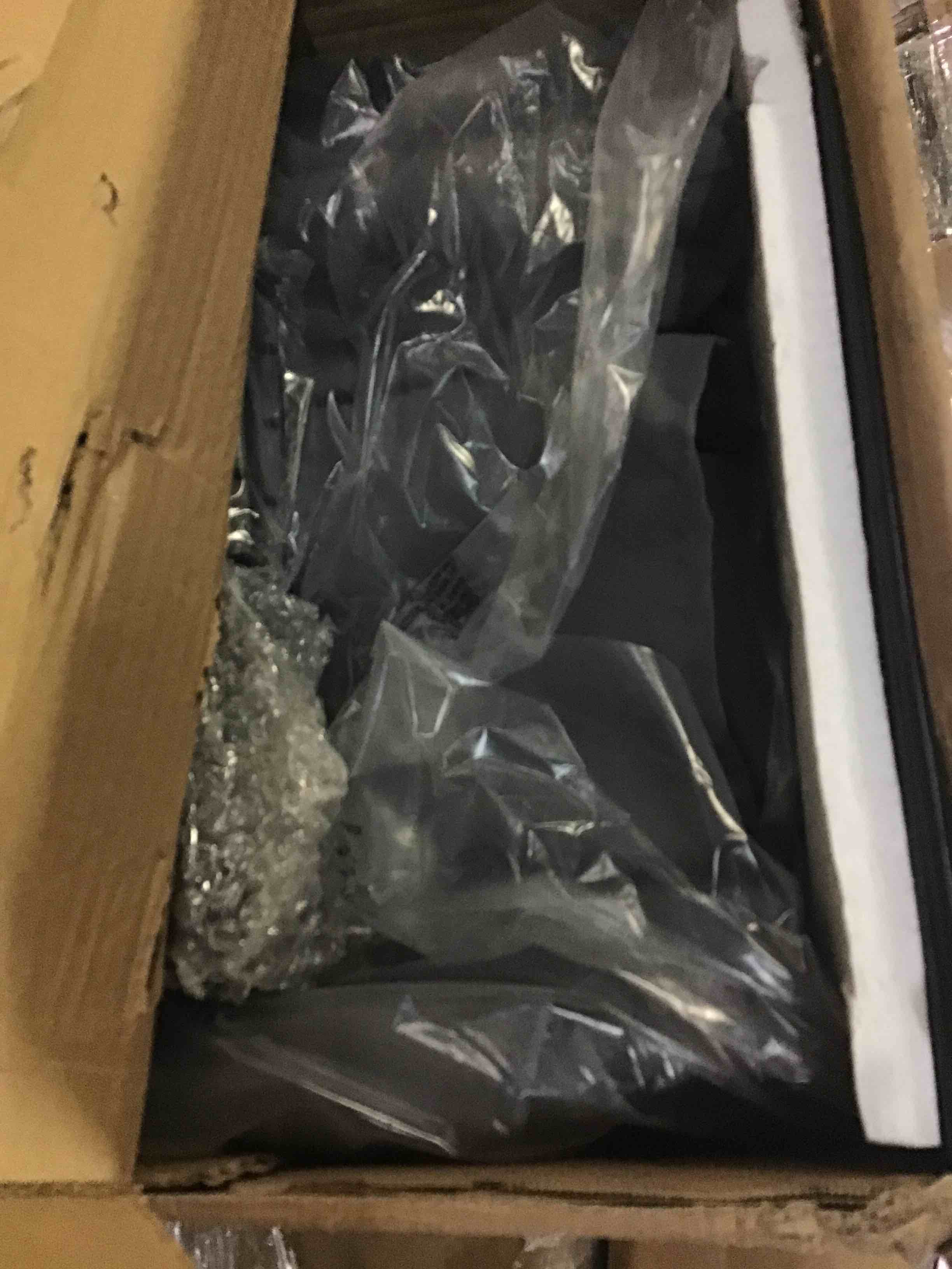 https://s3.amazonaws.com/lotting-images-prod/bidfta/YEL5245969_1691255544165.jpeg