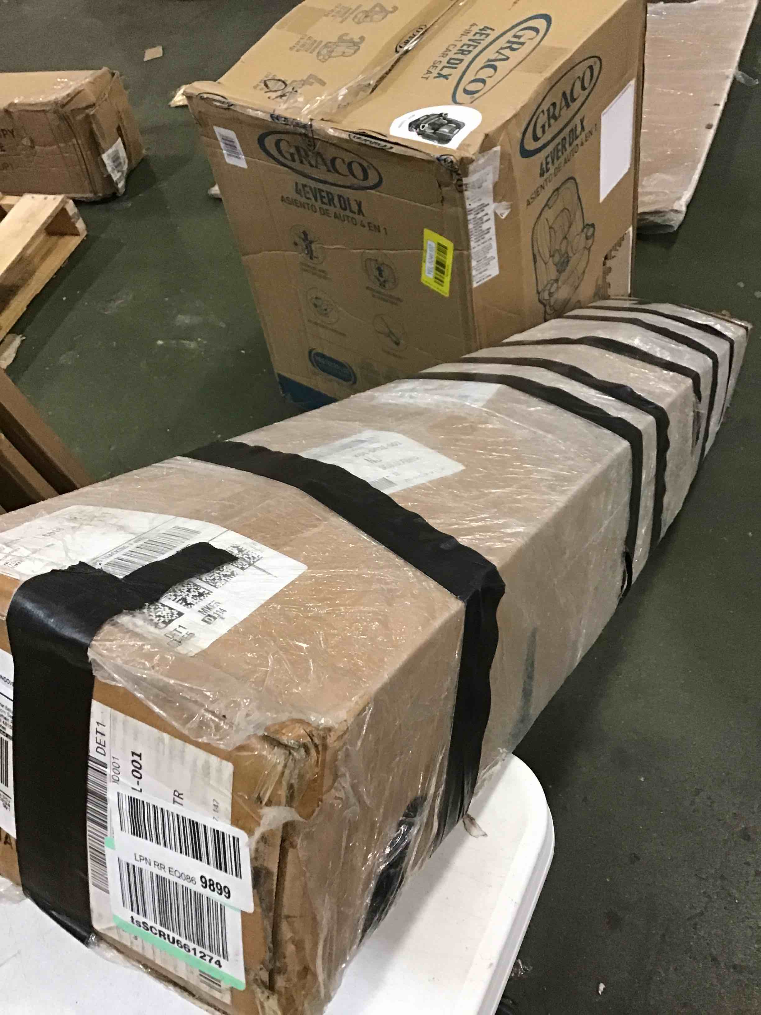 https://s3.amazonaws.com/lotting-images-prod/bidfta/YEL5246108_1691417946533.jpeg