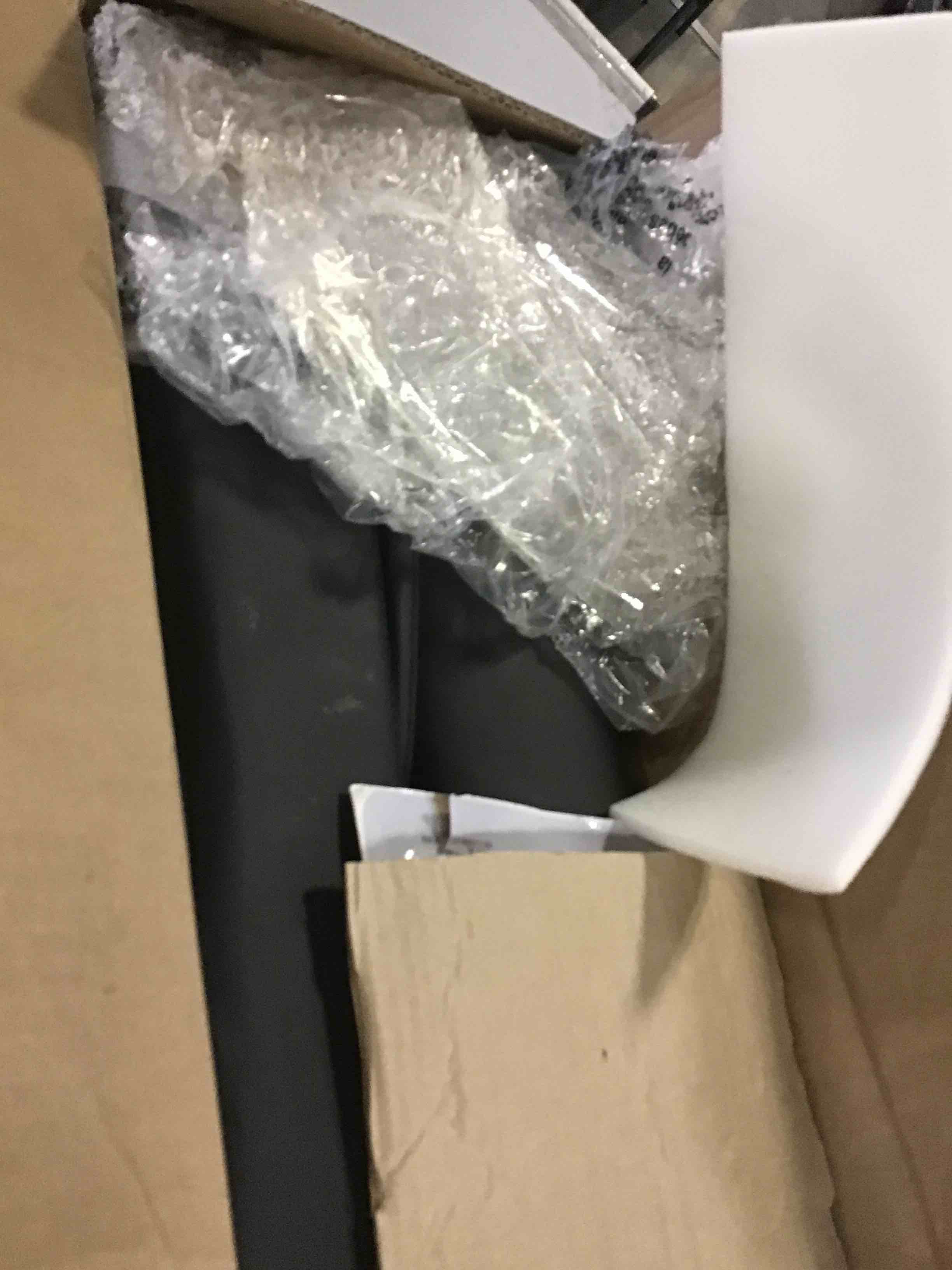 https://s3.amazonaws.com/lotting-images-prod/bidfta/YEL5246260_1691583797593.jpeg