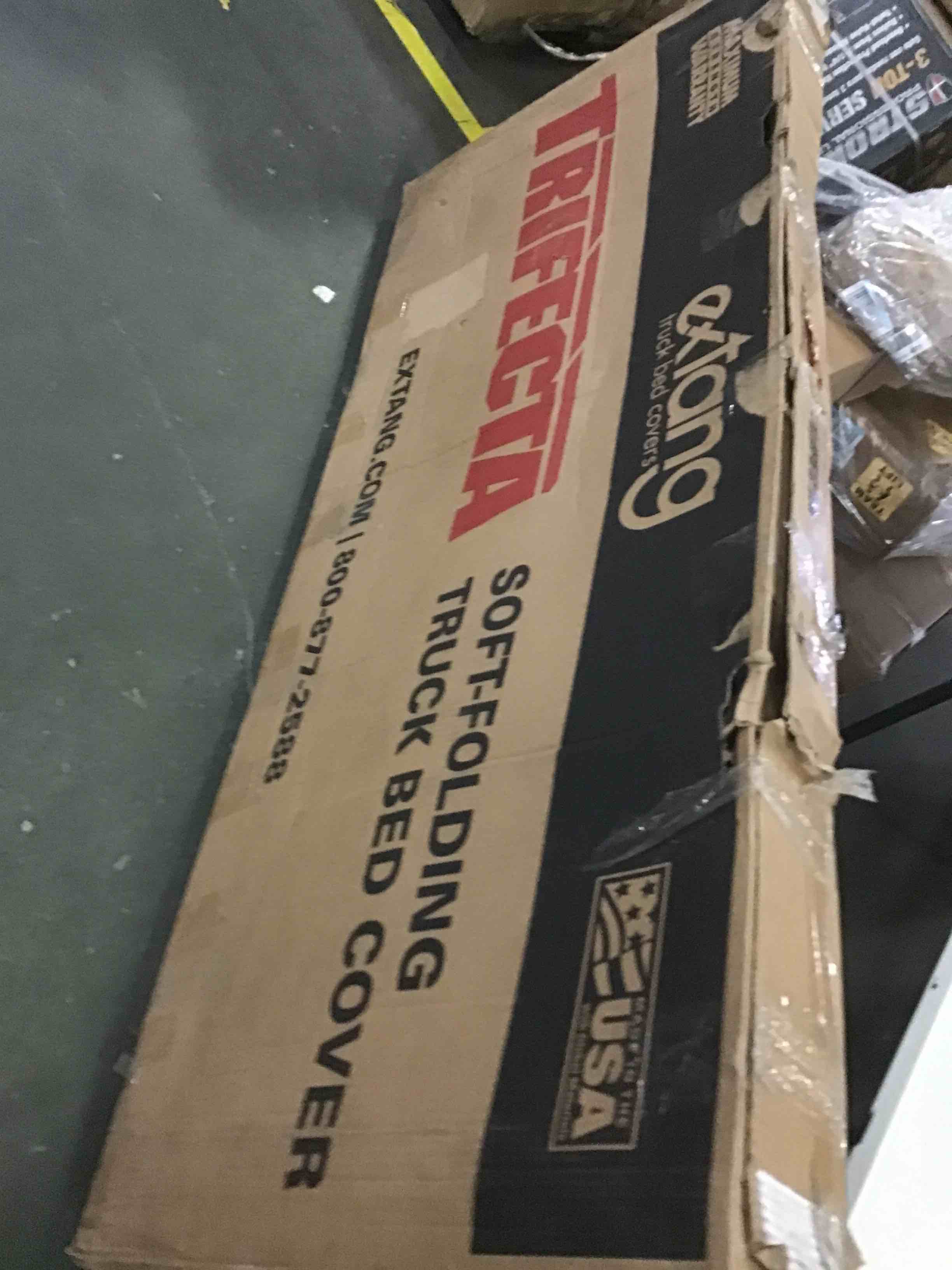 https://s3.amazonaws.com/lotting-images-prod/bidfta/YEL5246411_1691612188138.jpeg